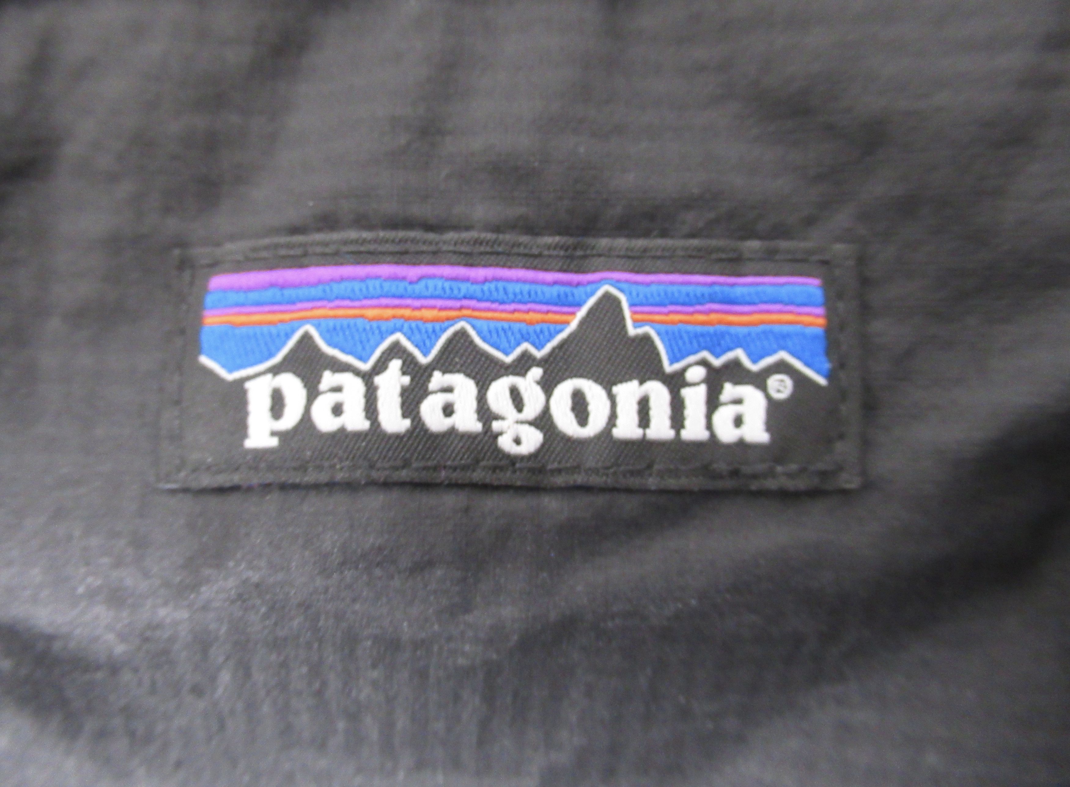 Patagonia Patagonia Houdini® Stash 1/2-Zip Pullover BLK 23435SP24 Size S / US 4 / IT 40 - 4 Thumbnail