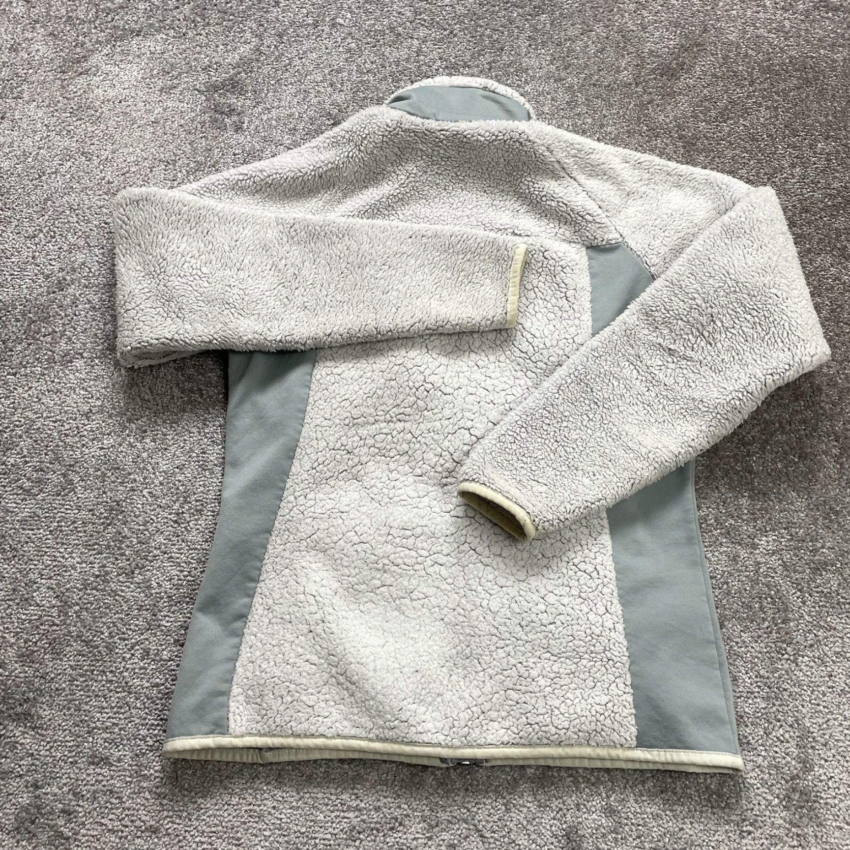 Vintage Columbia By The Lake Fleece Jacket Womens Small White Gray Full Zip High Neck Jacket Size S / US 4 / IT 40 - 2 Thumbnail