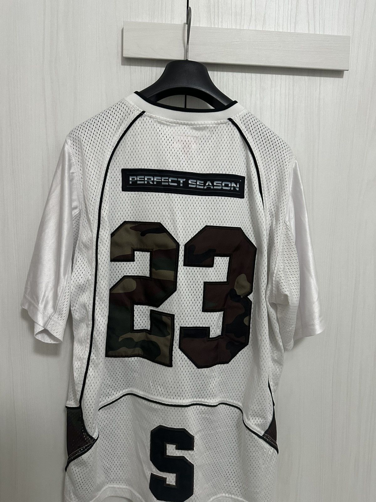 Supreme Supreme perfect season t-shirt Size US M / EU 48-50 / 2 - 2 Thumbnail
