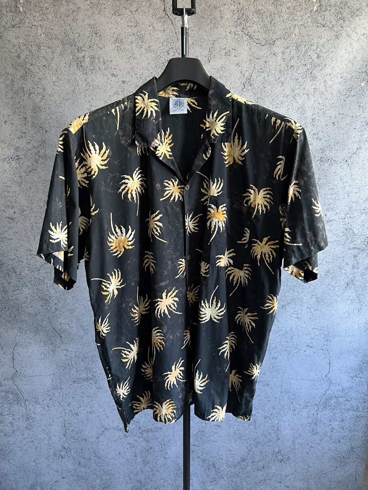Vintage Vintage Caribbean Club Hawaiian Shirt Button Ups Size US XL / EU 56 / 4 - 1 Thumbnail