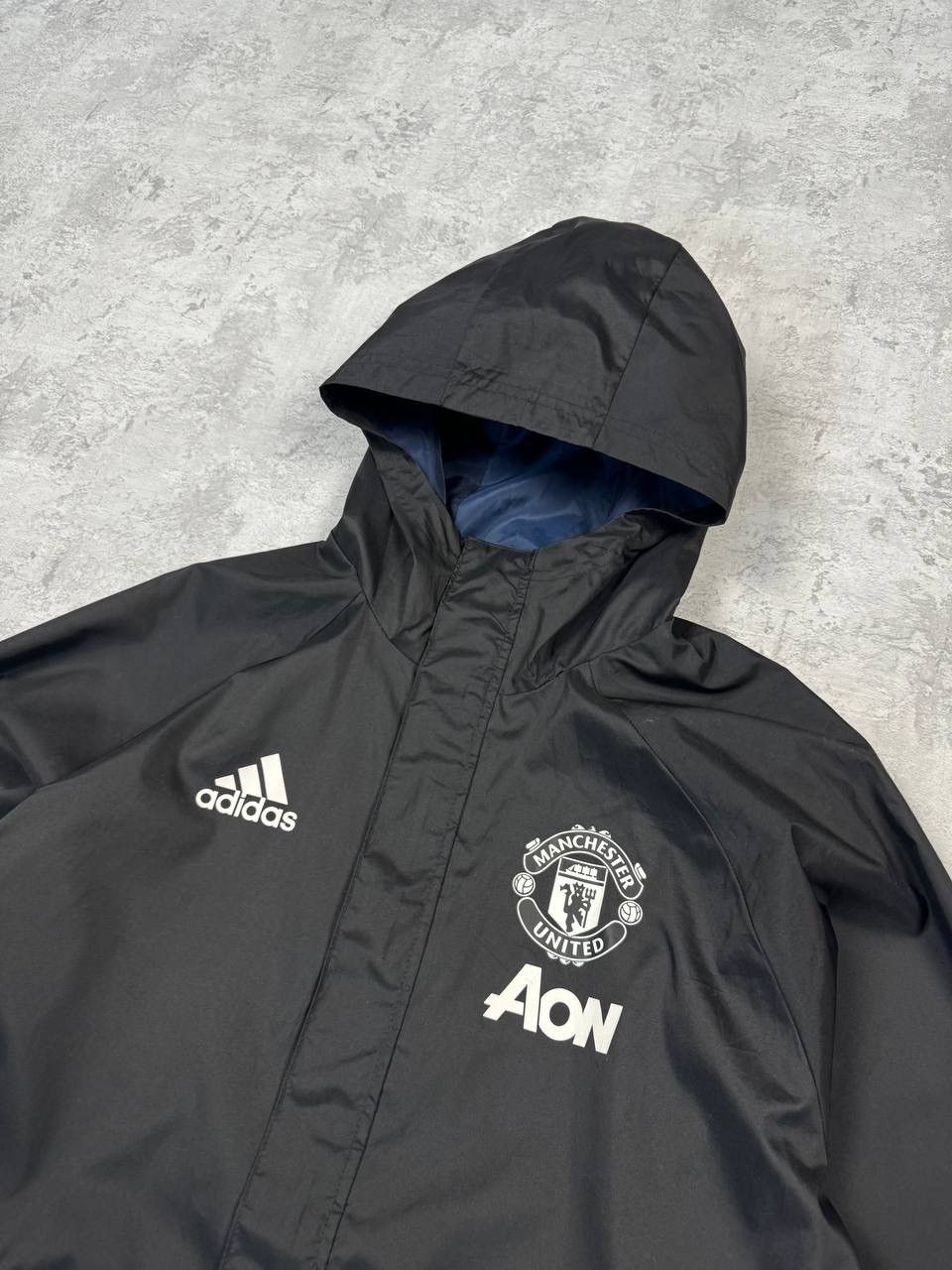 Adidas Vintage Adidas Manchester United Black Track Jacket 2016 Size US L / EU 52-54 / 3 - 4 Thumbnail