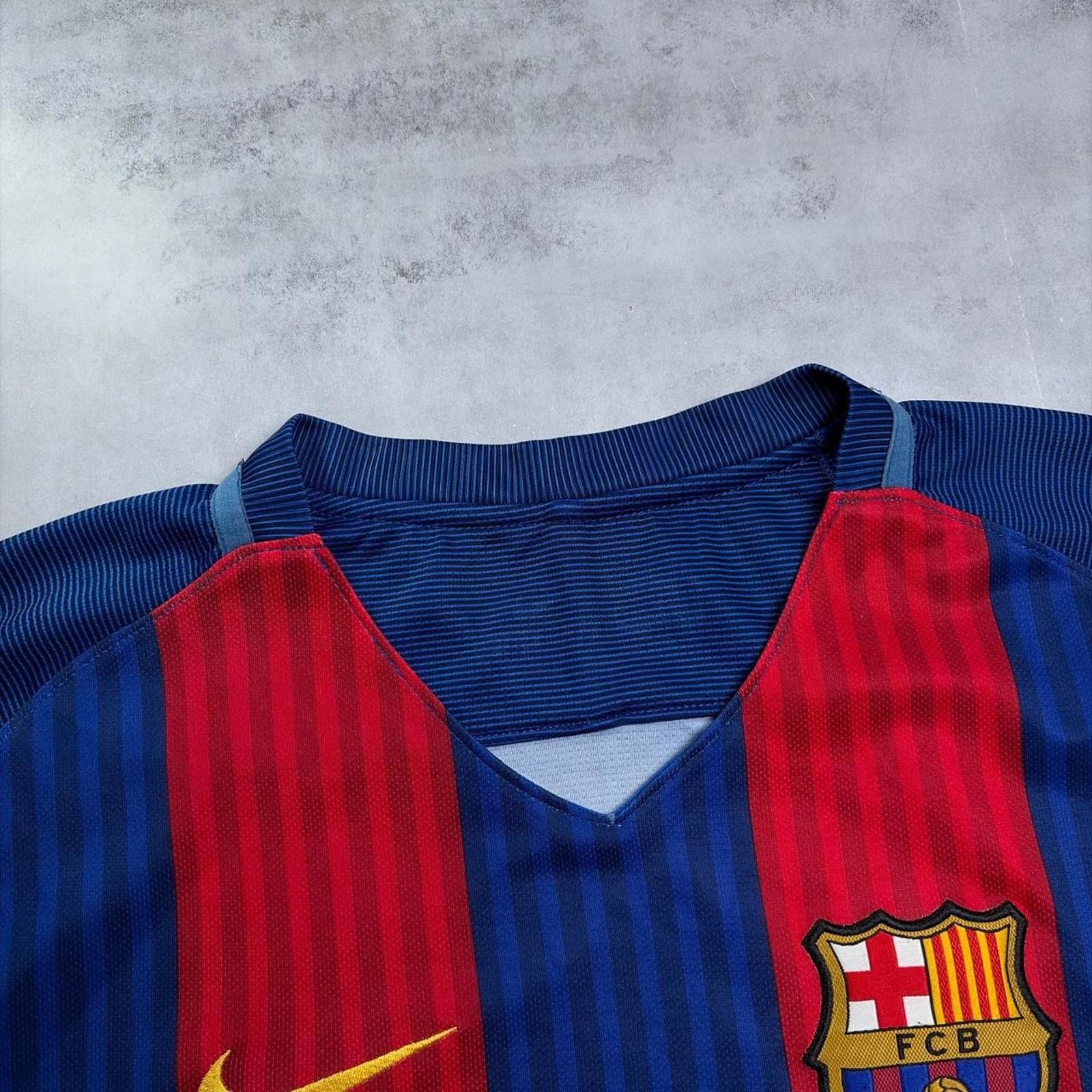 Nike Y2K Nike Barcelona FC 2016/17 Home La Liga Soccer Jersey Size US XL / EU 56 / 4 - 5 Thumbnail