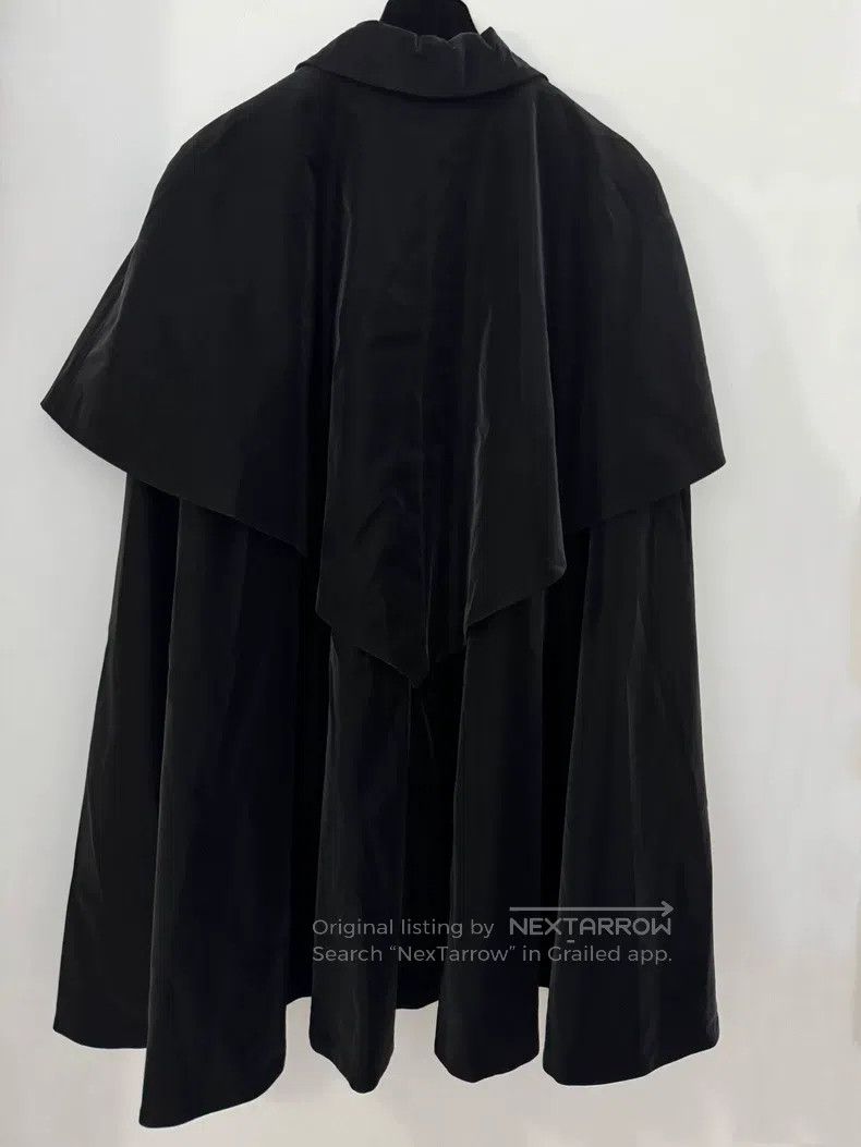 Chanel Chanel Black cloak coat Size XS / US 0-2 / IT 36-38 - 2 Thumbnail