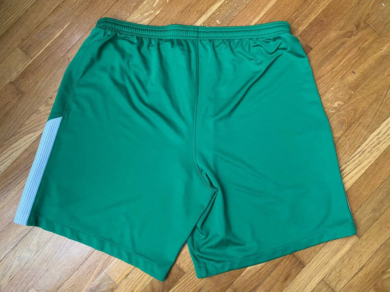 Nike Nike Manchester City FC shorts Size US 36 / EU 52 - 2 Thumbnail