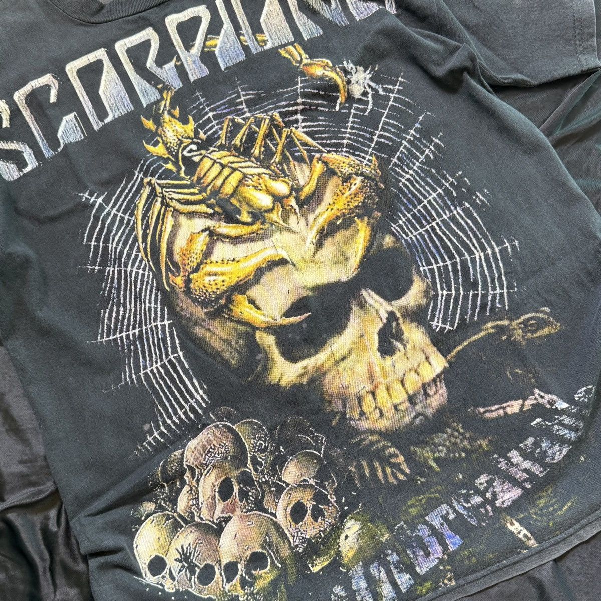 Vintage Scorpions Unbreakable vintage tee Size US L / EU 52-54 / 3 - 2 Thumbnail