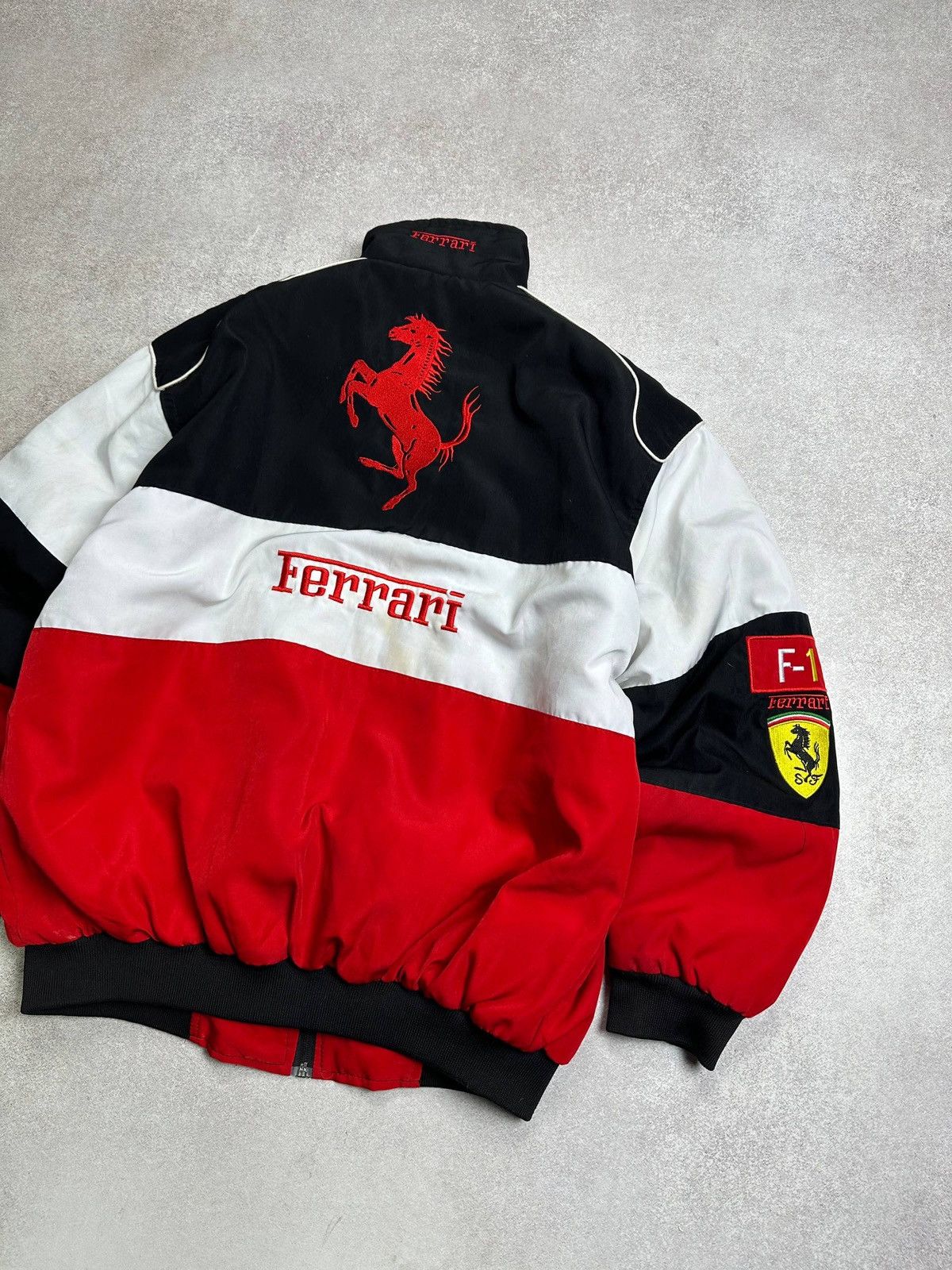 Ferrari Vintage Ferarri Scuderia F-1 Racing Bomber Jacket Rare L Size US L / EU 52-54 / 3 - 5 Thumbnail