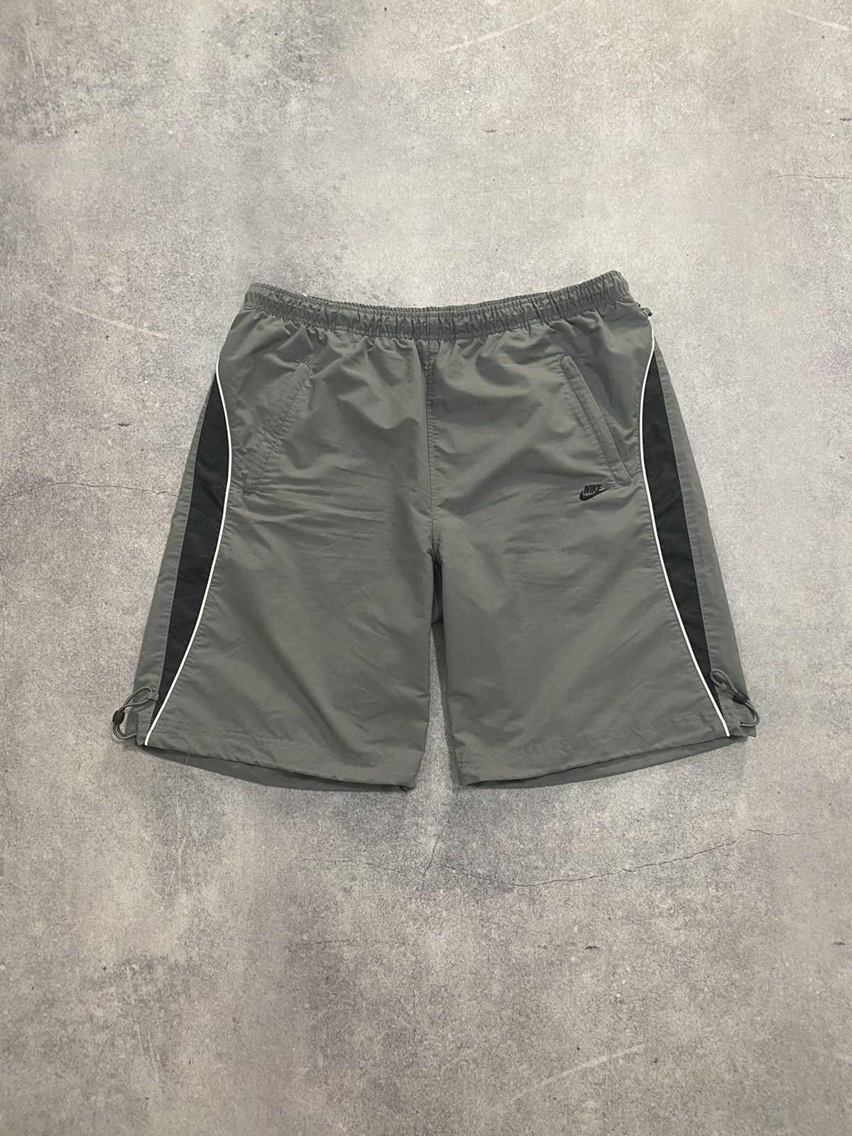 Nike × Vintage Vintage Nike Track Shorts Drill Size US 38 / EU 54 - 1 Thumbnail