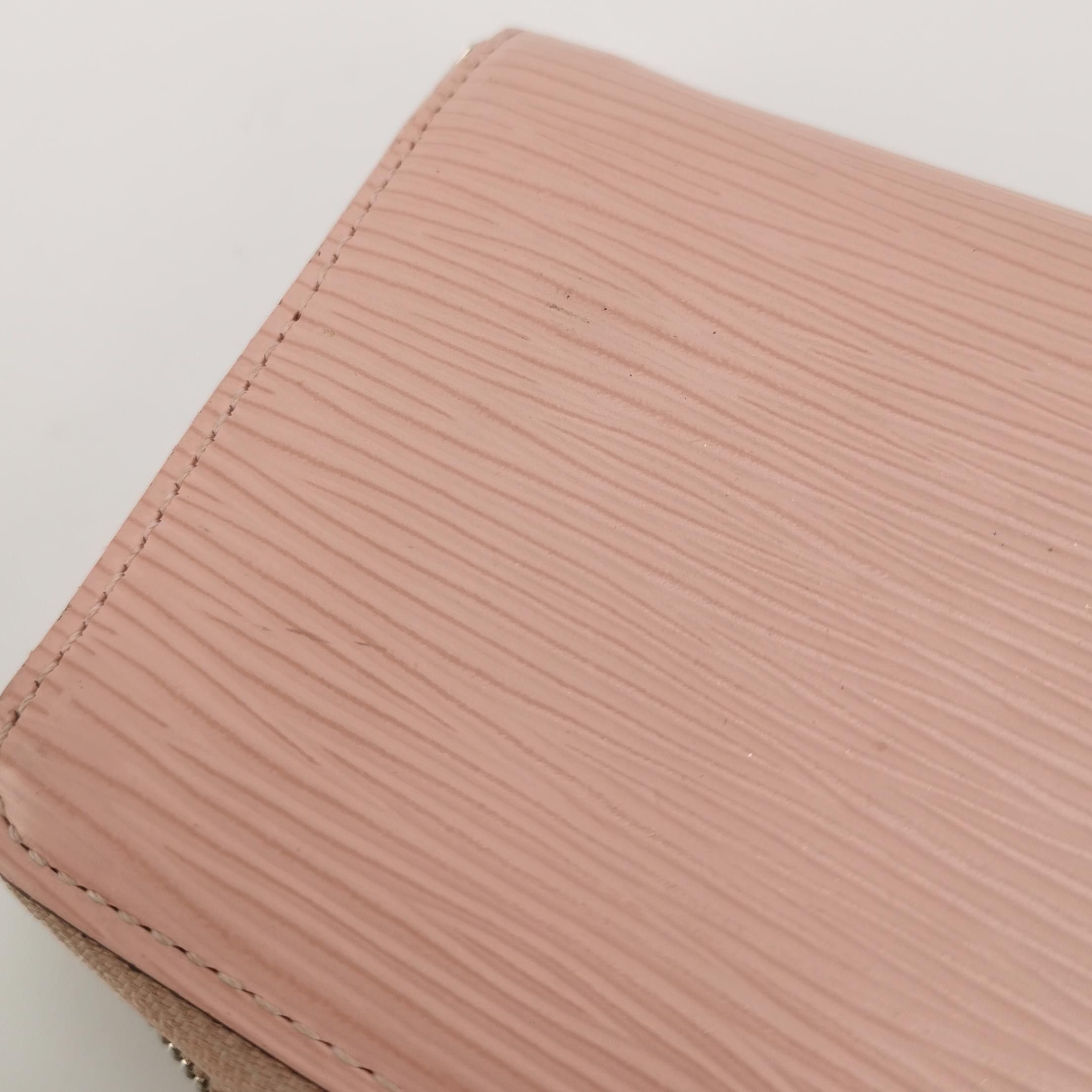 Louis Vuitton Louis Vuitton (LV) Zippy cowhide ripple zipper coin purse - Size ONE SIZE - 7 Thumbnail