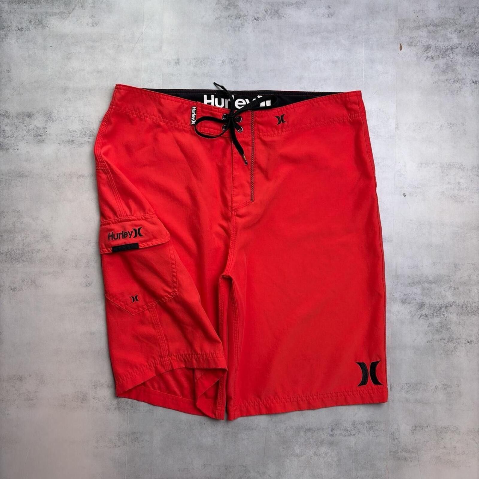 Hurley Y2K Red Hurley Surf Grunge Baggy Board Shorts Size US 34 / EU 50 - 1 Thumbnail