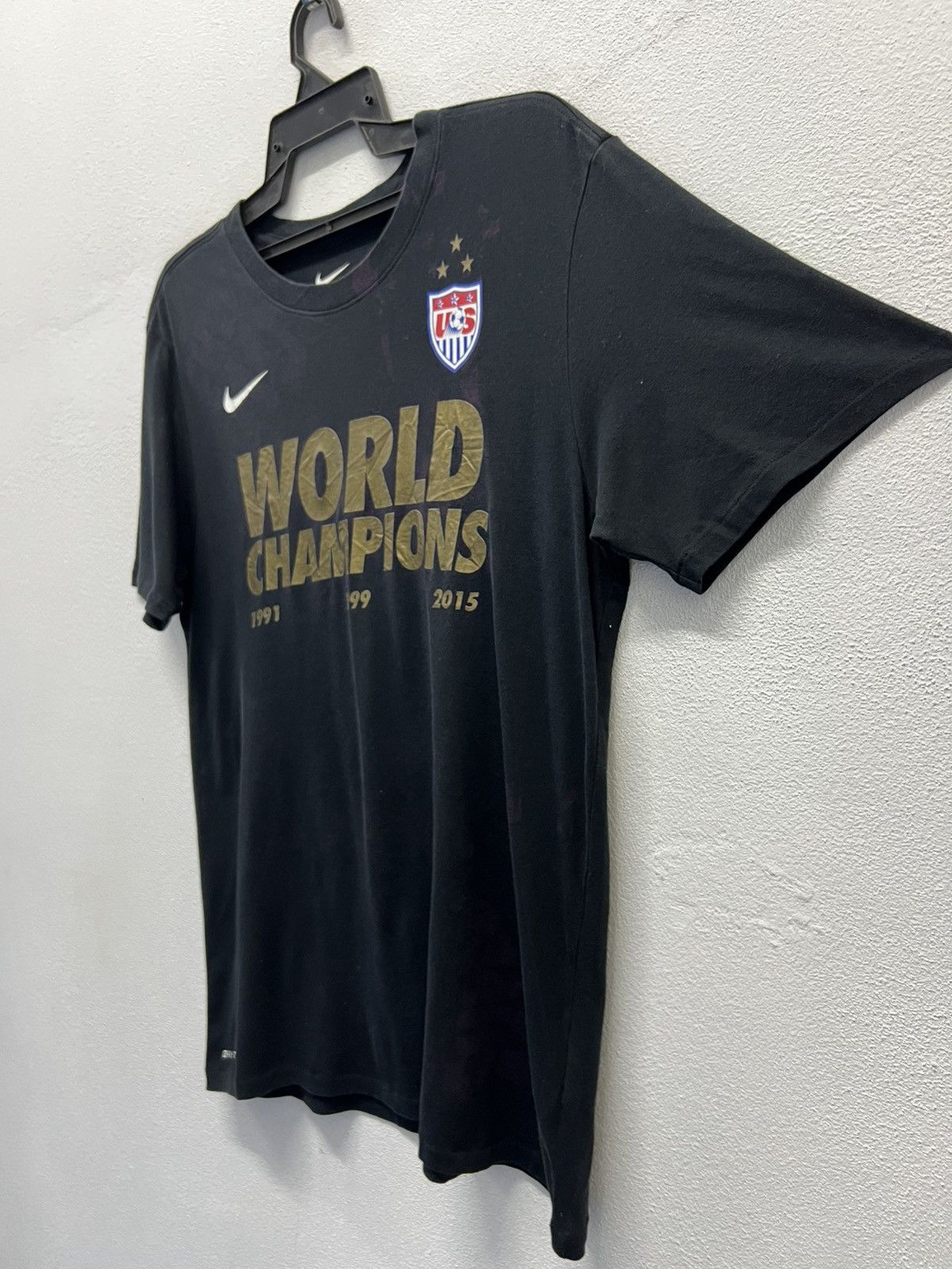 Nike × Vintage VINTAGE NIKE WORLD CHAMPIONS SHIRT Size US L / EU 52-54 / 3 - 5 Thumbnail
