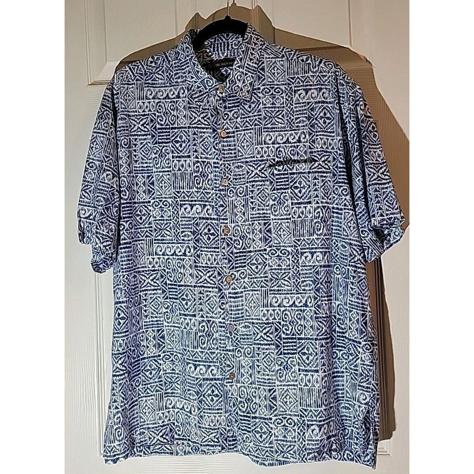 Tori Richard Tori Richard Medium Blue Waves Print Button Up Casual Beach Size US M / EU 48-50 / 2 - 1 Thumbnail