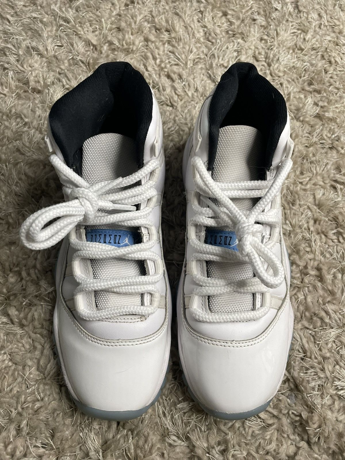 Jordan Brand Jordan 11 Legend Blue Size US 6 / EU 39 - 5 Thumbnail