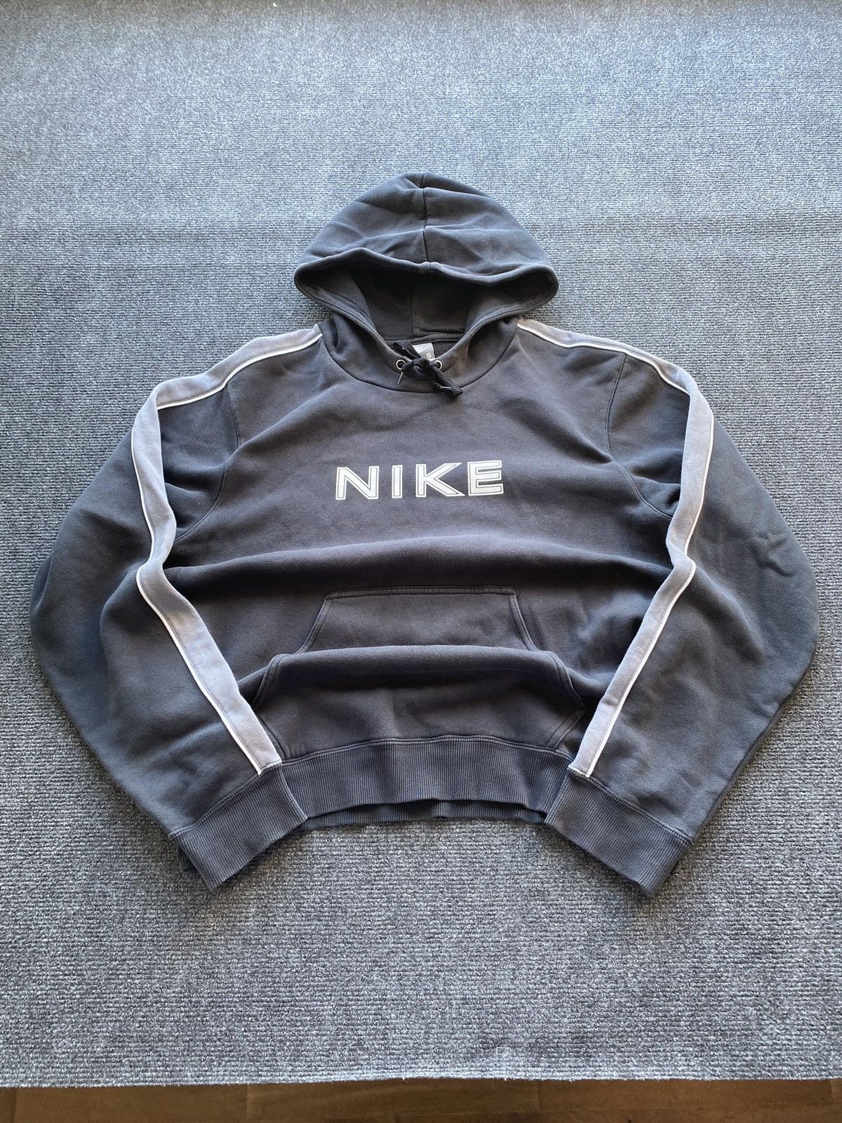 Nike 🔥Nike Vntg Logo Faded hoodie punk opium Size US S / EU 44-46 / 1 - 1 Thumbnail