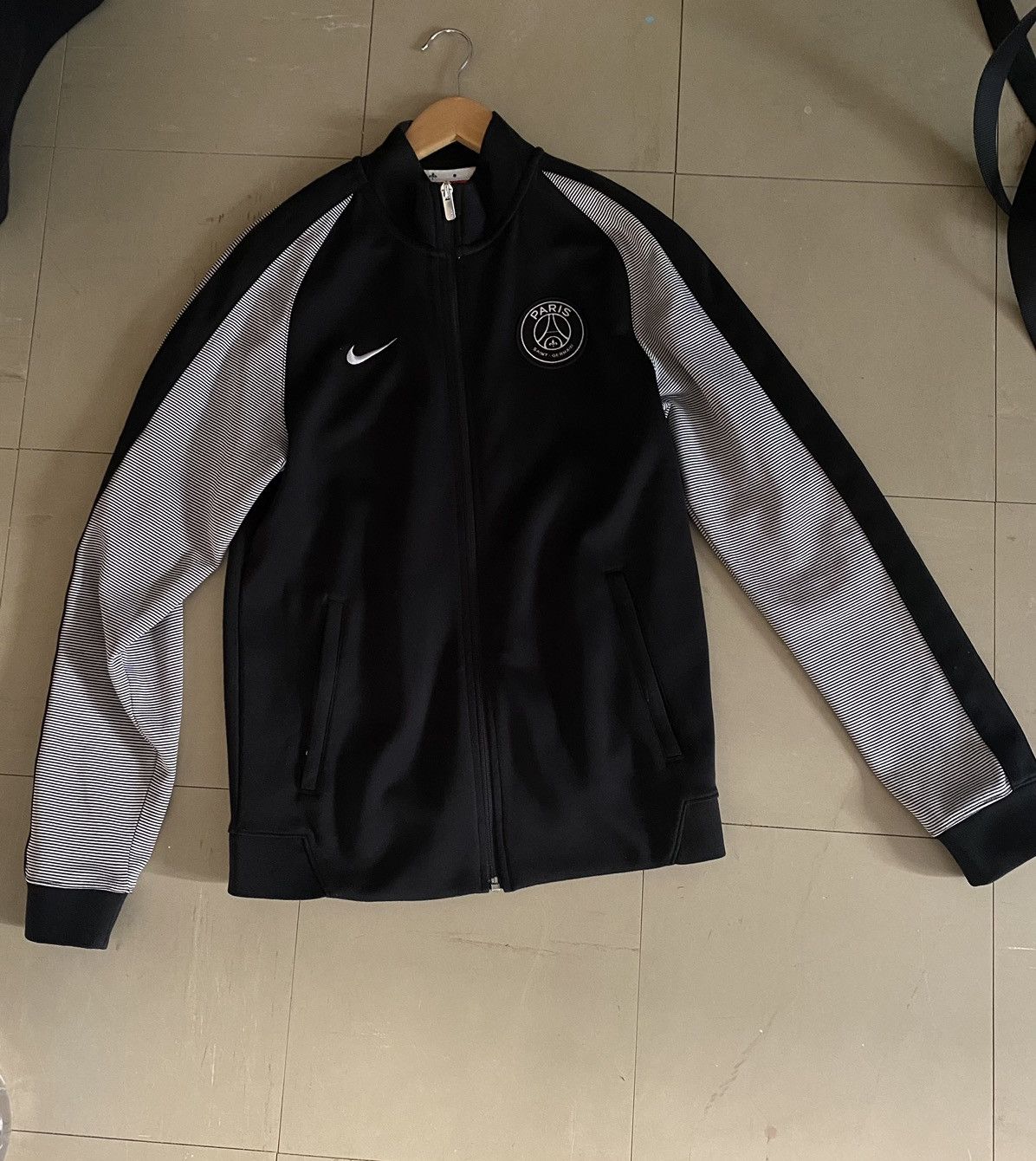 Nike Rare Paris Saint Germain Tracktop Size US S / EU 44-46 / 1 - 3 Thumbnail