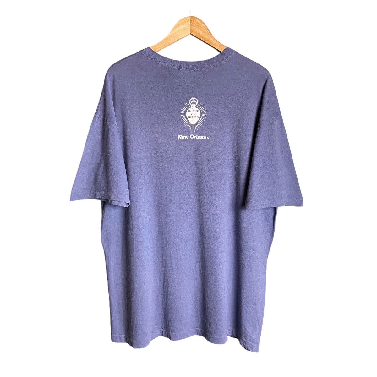 Vintage Vintage 90s Devil Fishing House Of Blues New Orleans T-Shirt Size US XL / EU 56 / 4 - 2 Thumbnail