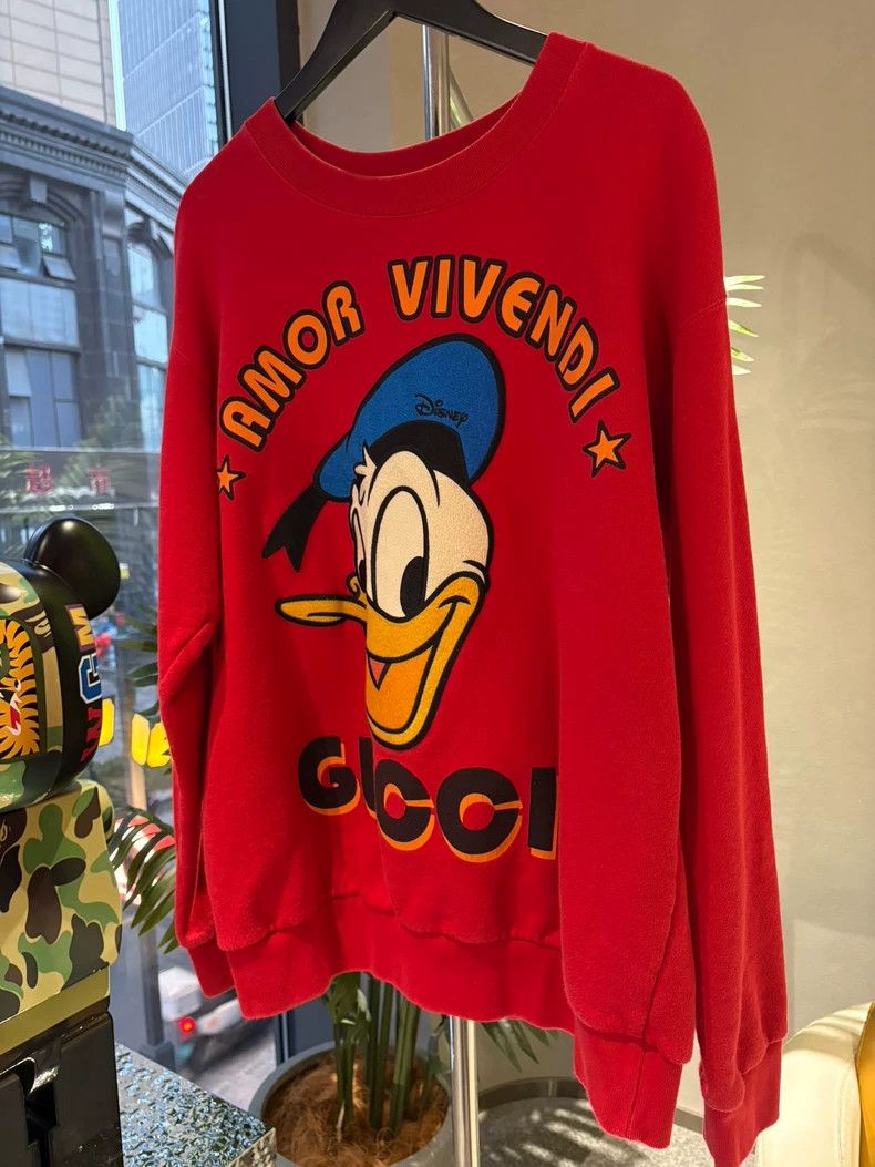 Gucci Gucci Red co-branded Donald Duck printed sweatshirt 2502-Ne Size US M / EU 48-50 / 2 - 3 Thumbnail