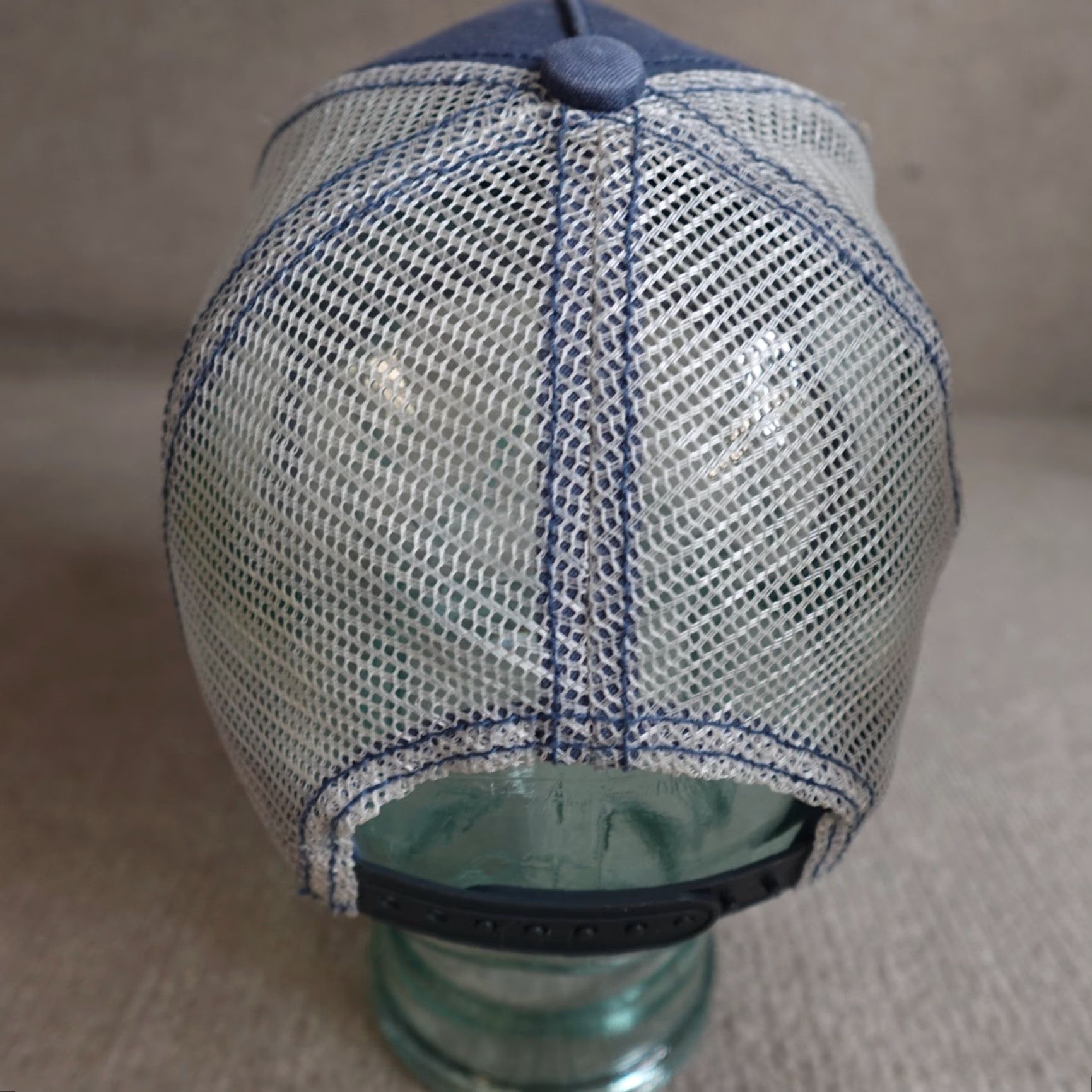 Goorin Bros. VINTAGE Goorin Bros Hat Blue Trucker Snapback Nuts Squirrel Men One Size Blue Trucker Hat Mens Size ONE SIZE - 6 Thumbnail