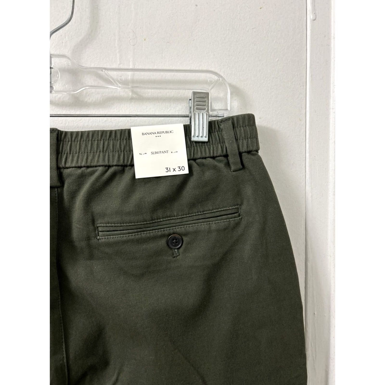 Banana Republic Banana Republic Traveller Pants Mens 31x30 Green Slim Chino NWT Yoga? Size US 31 - 4 Thumbnail