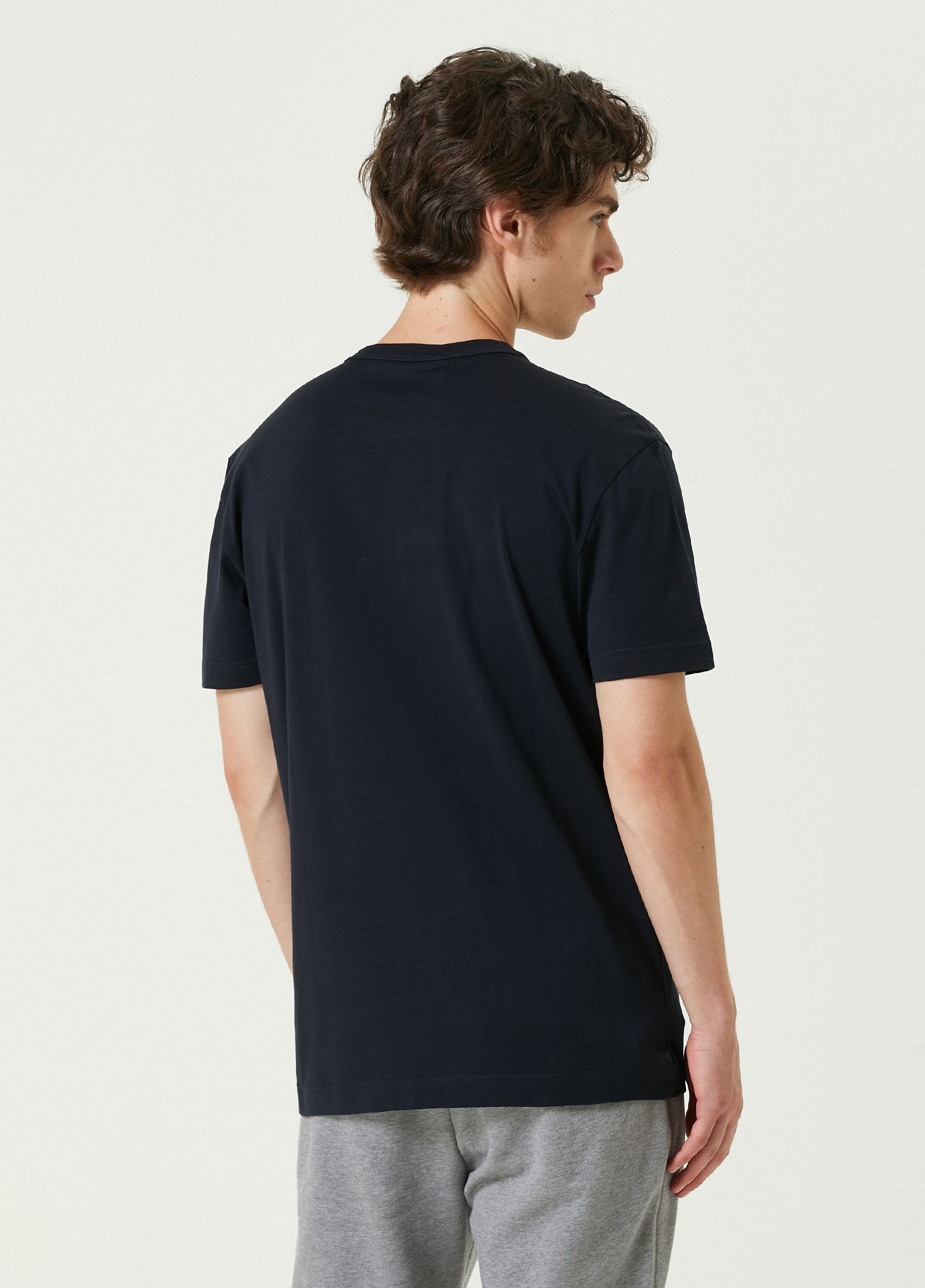 Dolce & Gabbana DOLCE & GABBANA navy blue Milano logo print t-shirt Large Size US L / EU 52-54 / 3 - 3 Thumbnail