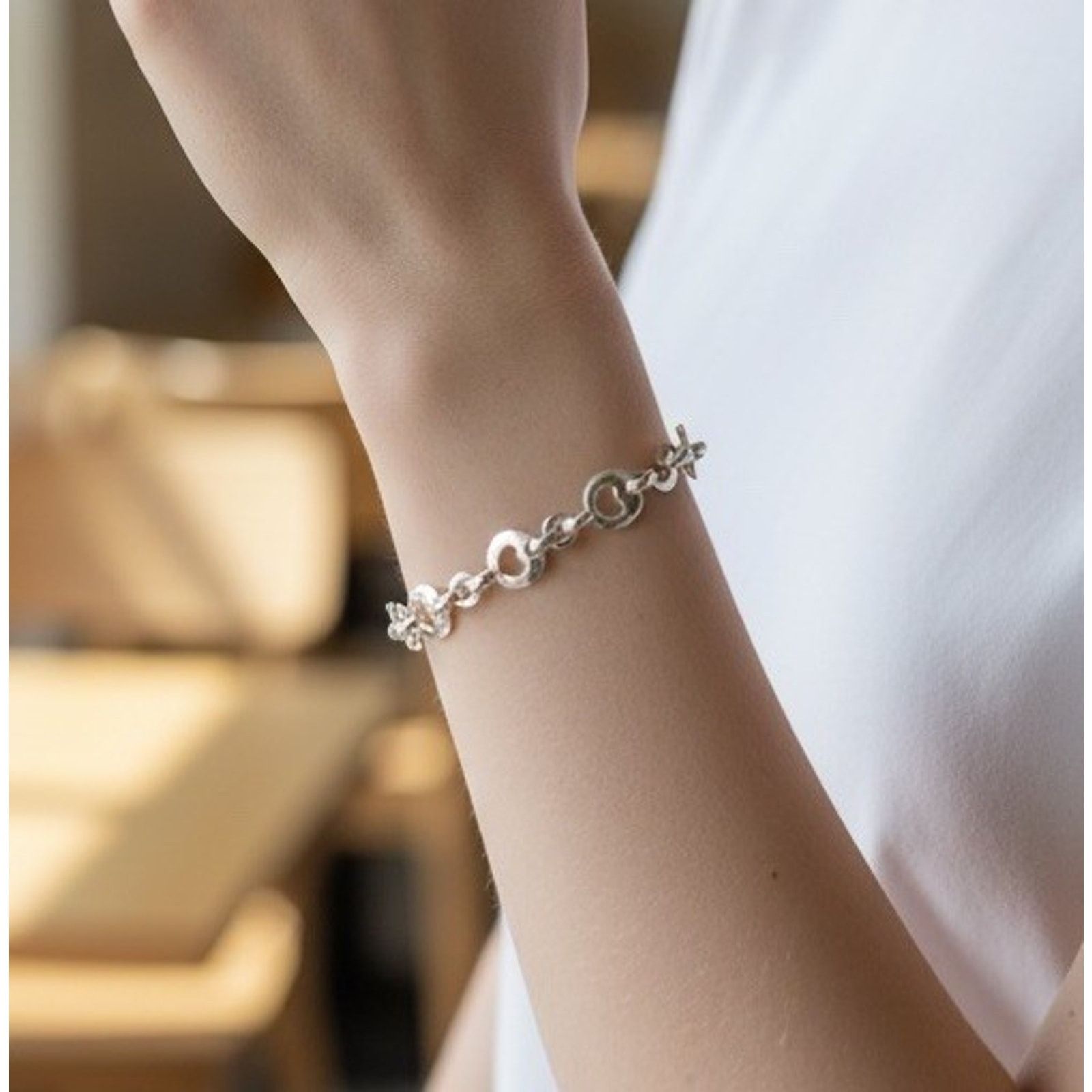 Tiffany & Co. Tiffany & Co. 925 Sterling Silver w/open heart link bracelet Size ONE SIZE - 1 Thumbnail