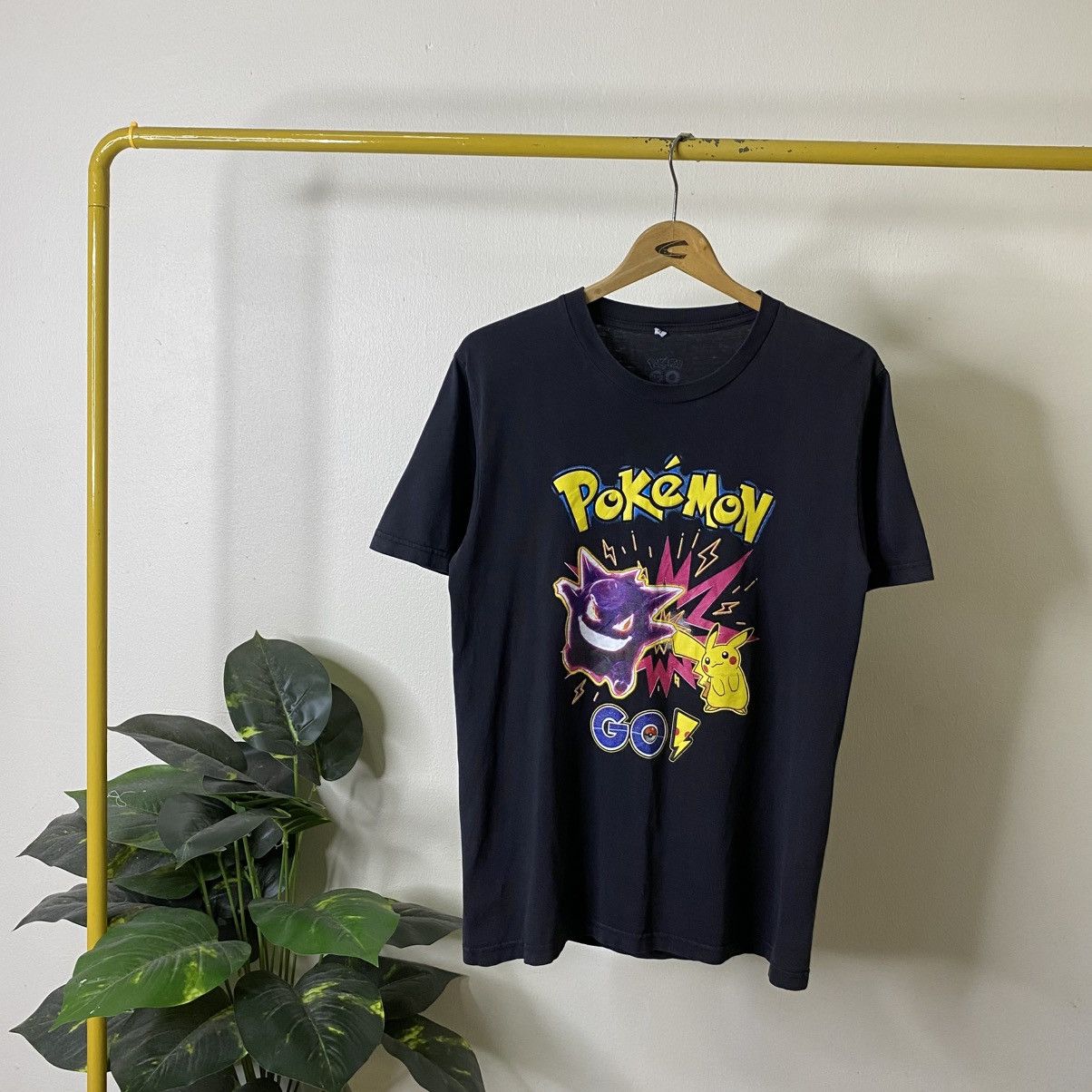 Pokemon Vintage Y2K Nintendo Pokemon Go Promo T Shirt Size US M / EU 48-50 / 2 - 1 Thumbnail