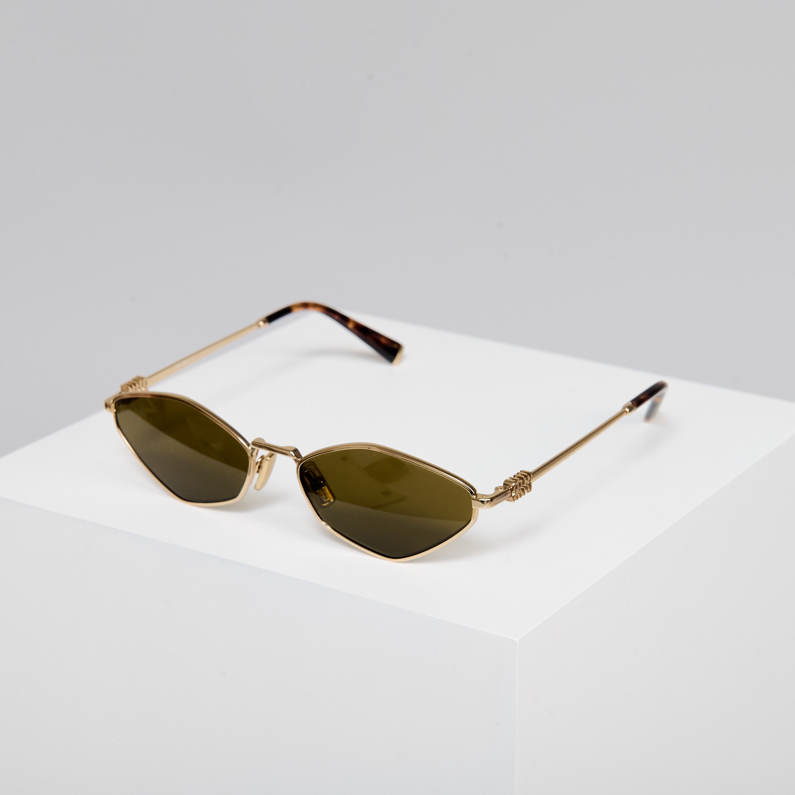 Miu Miu MIU MIU 0MU 56ZS 5AK09Z Size ONE SIZE - 1 Thumbnail