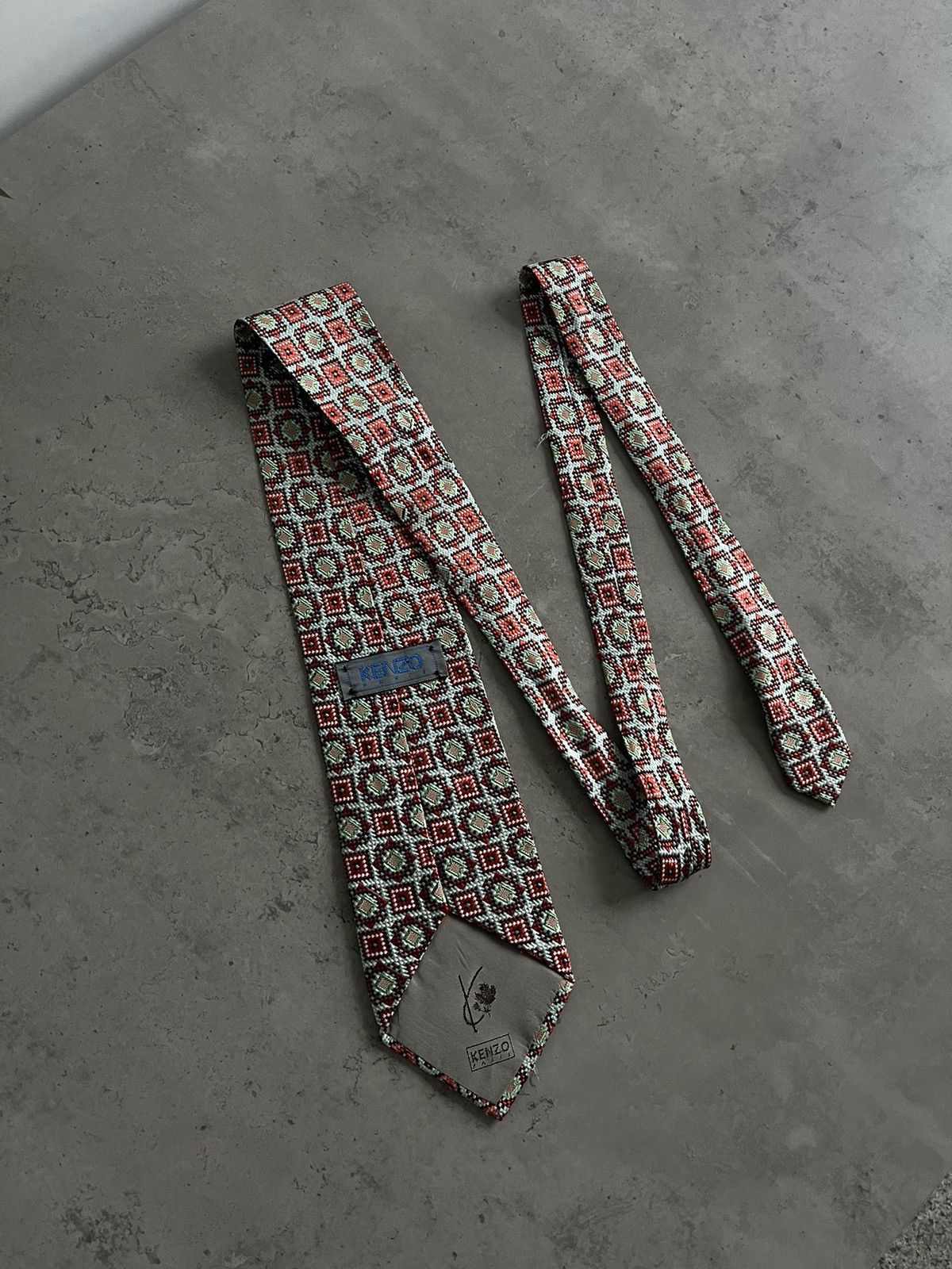 Kenzo Kenzo made in Italy tie 100% silk Size ONE SIZE - 1 Thumbnail