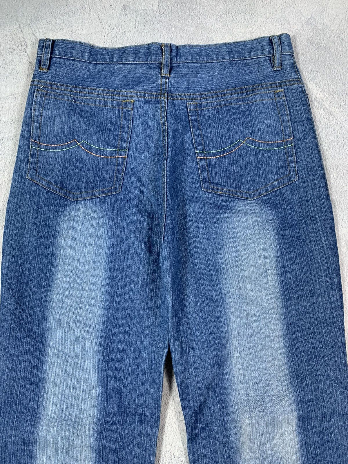 Japanese Brand × Vintage Vintage Y2K Japanese wide flared faded jeans denim size 30 Size US 30 / EU 46 - 6 Thumbnail
