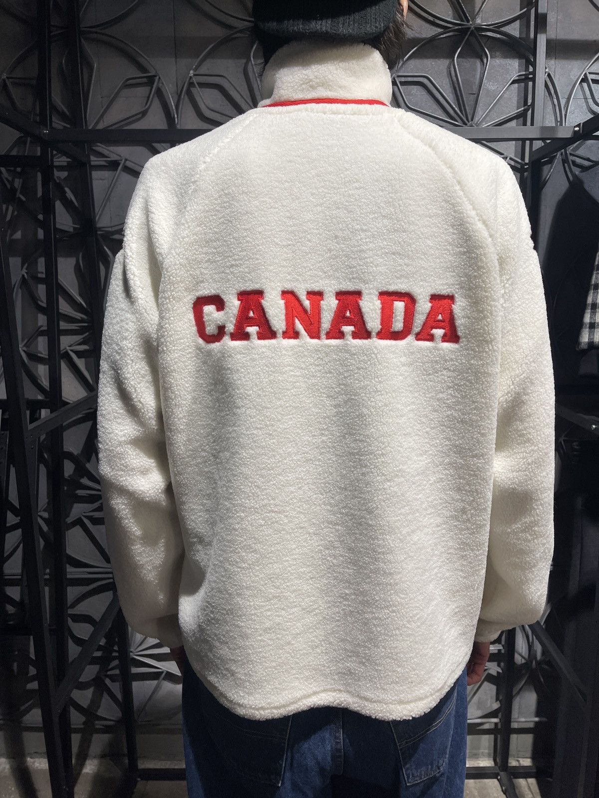 Other Heated Rivalry Maple Leaf Sherpa Jacket – Sewing Brothers Size US L / EU 52-54 / 3 - 8 Thumbnail