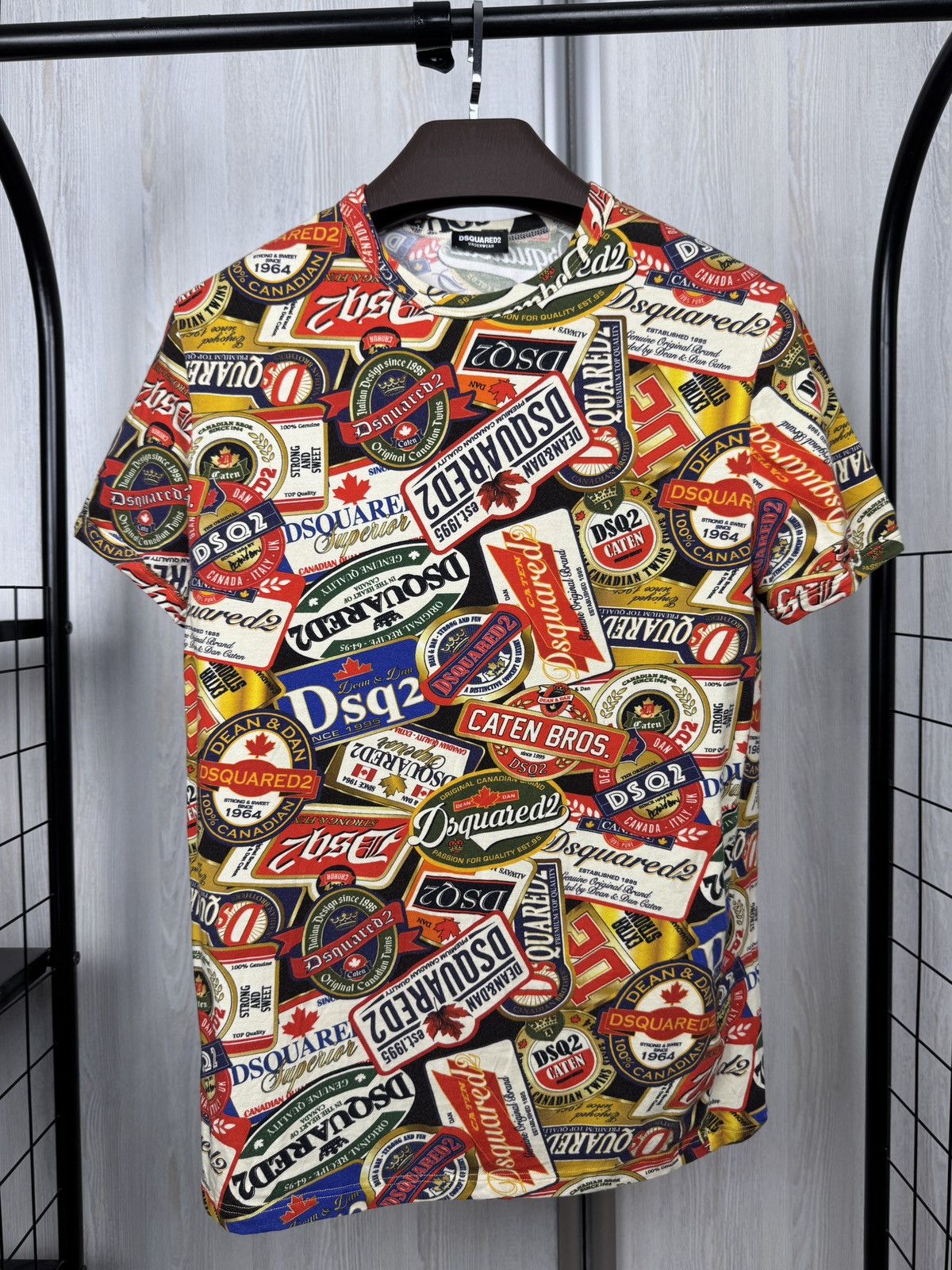 Dsquared2 Dsquared2 Beer Mats T-Shirt Tee D9M202520 size S Size US S / EU 44-46 / 1 - 2 Thumbnail