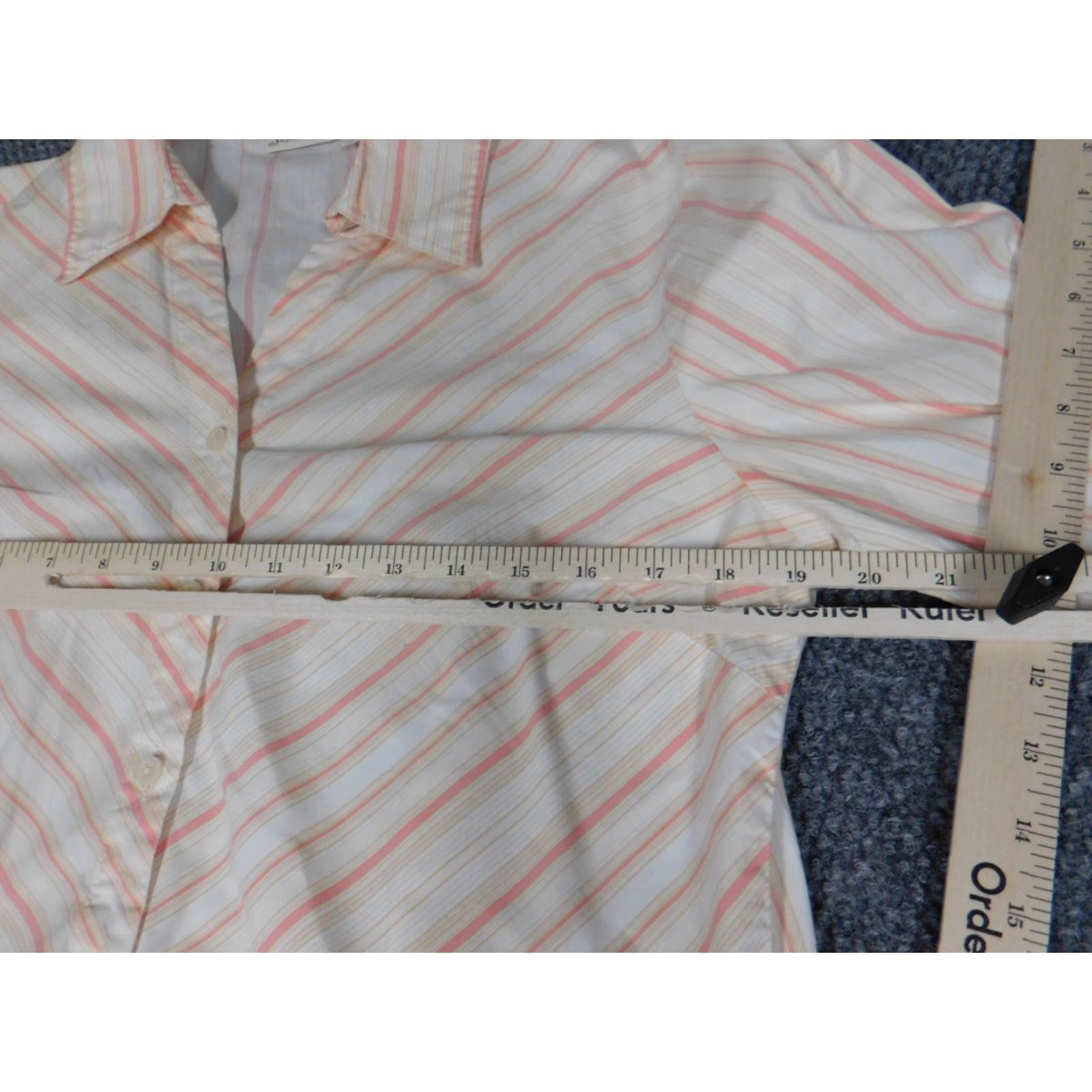 Vintage St. John's Bay Womens Blouse L Pink Striped Button Down Regular Collar Cotton Rayon Casual Sleeve Long Button Accents Size L / US 10 / IT 46 - 5 Thumbnail