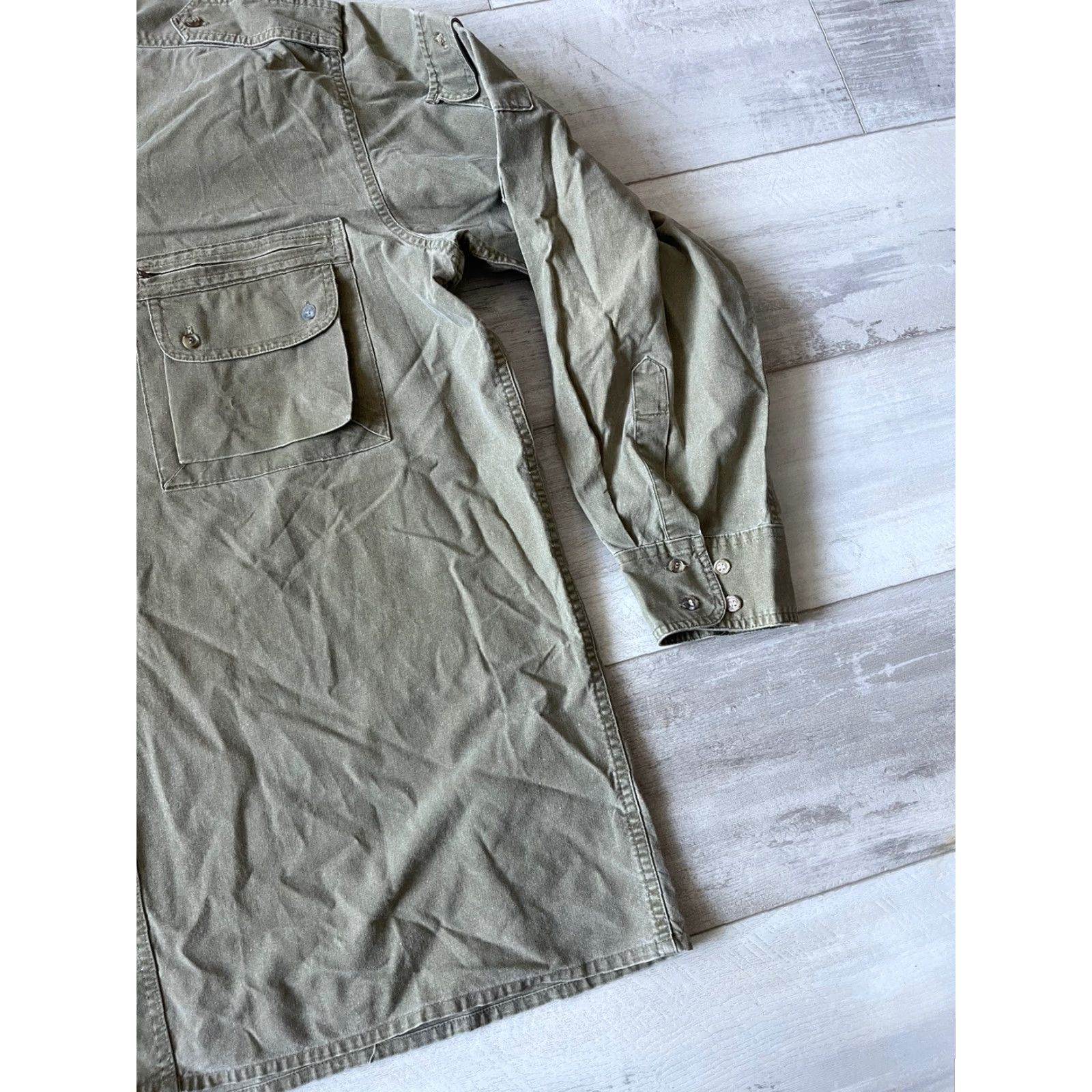VINTAGE Cabela's Shirt Button-Up Long Sleeve Men XL Brown Outdoor Pockets Corduroy? (Note: original has Cotton, Solid pattern)
