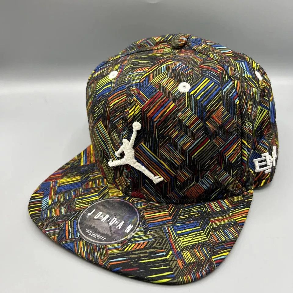 Jordan Brand Air Jordan Hat Men Embroidered Logo Jumpman Snap Back Cap Size ONE SIZE - 2 Thumbnail