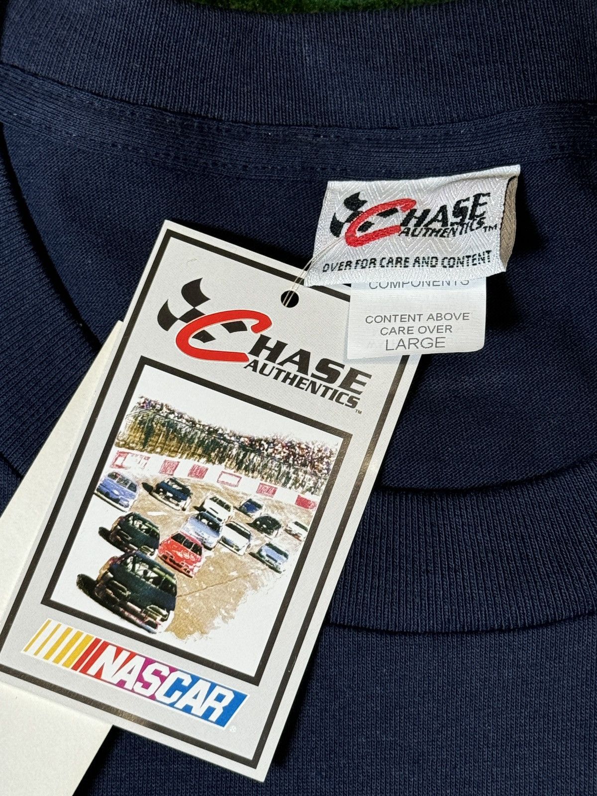 Chase Authentics × Vintage Vintage 90s Y2K Mark Martin Valvoline Nascar Racing T Shirt Size US L / EU 52-54 / 3 - 3 Thumbnail