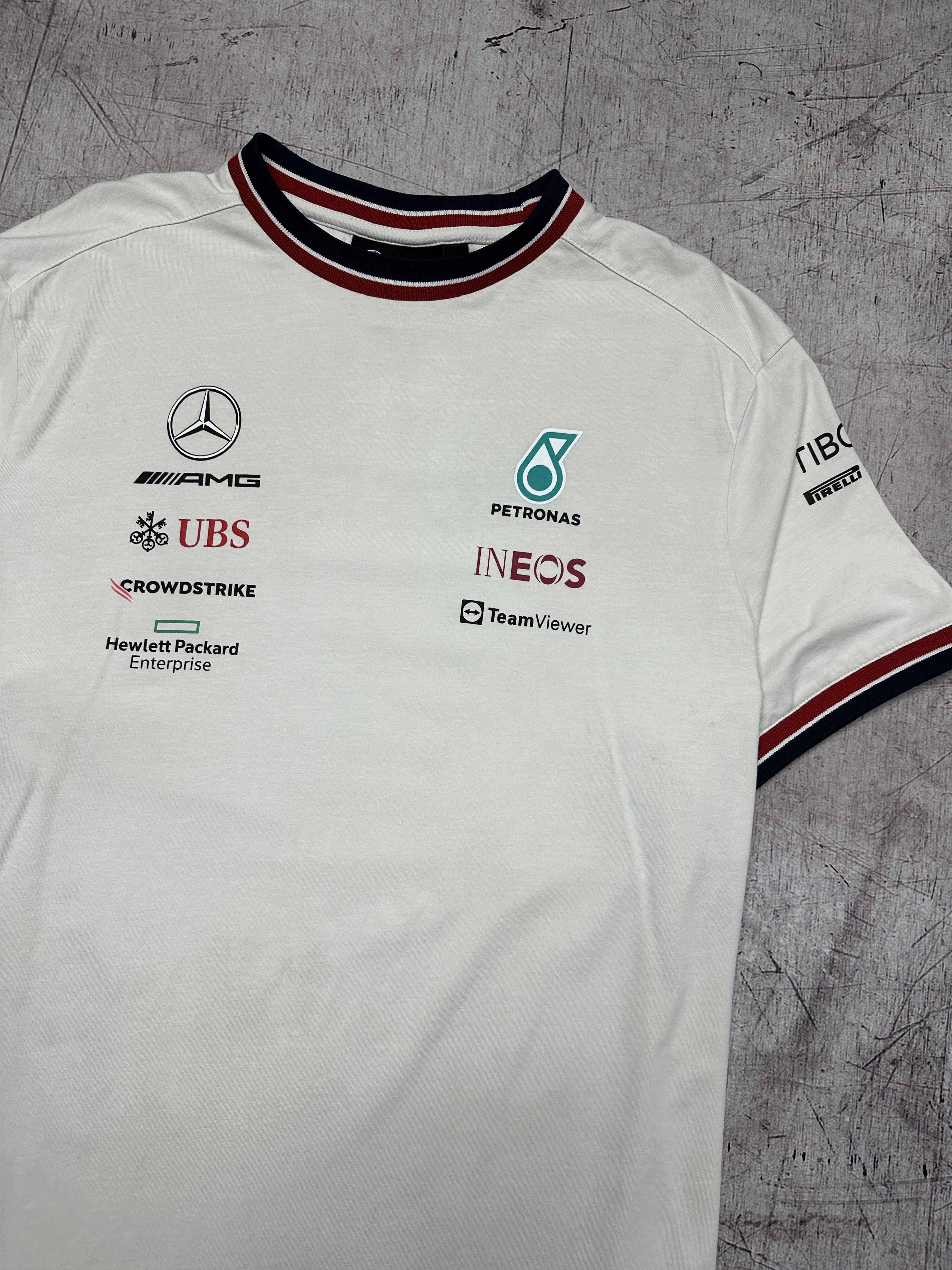 Mercedes-Benz Hugo Boss Mercedes Benz Amg Petronas Team T-Shirt Size US XXL / EU 58 / 5 - 2 Thumbnail