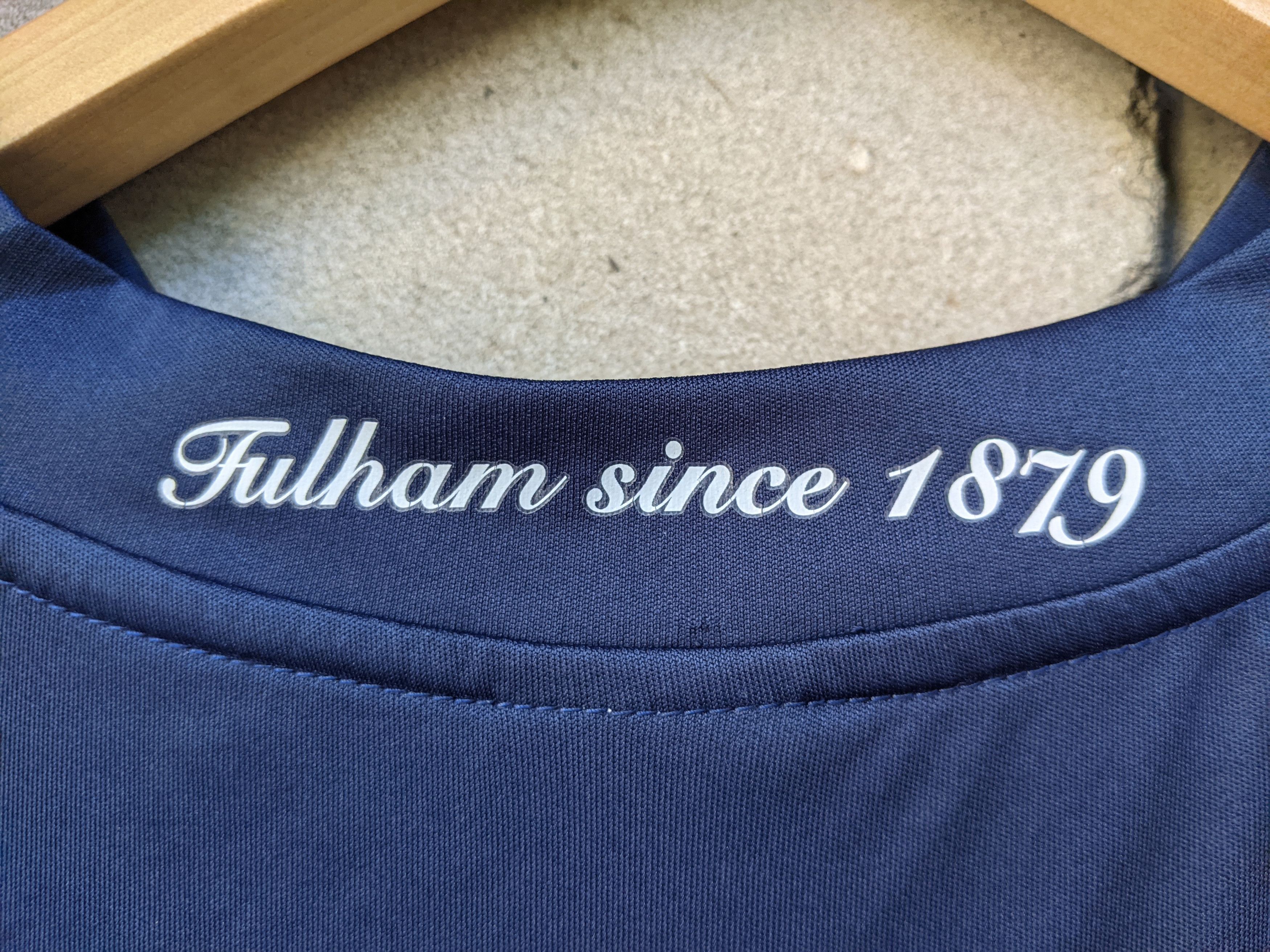 Nike Nike Fulham Third Jersey 2009 / 2010 Shirt Vintage LG Soccer Size US L / EU 52-54 / 3 - 3 Thumbnail