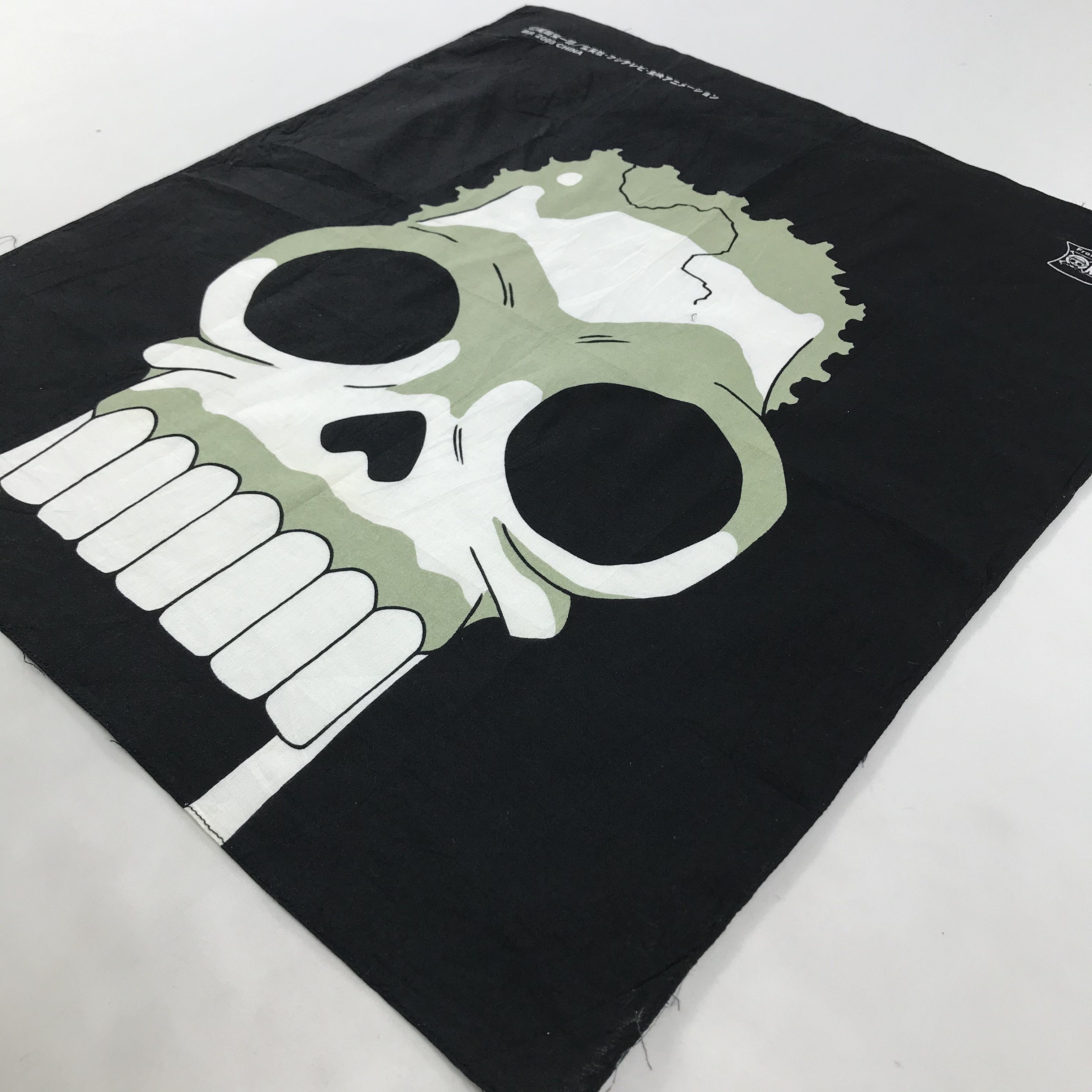 One Piece × Vintage One Piece Bandana / Handkerchief / Neckerchief - S1916 Size ONE SIZE - 2 Thumbnail