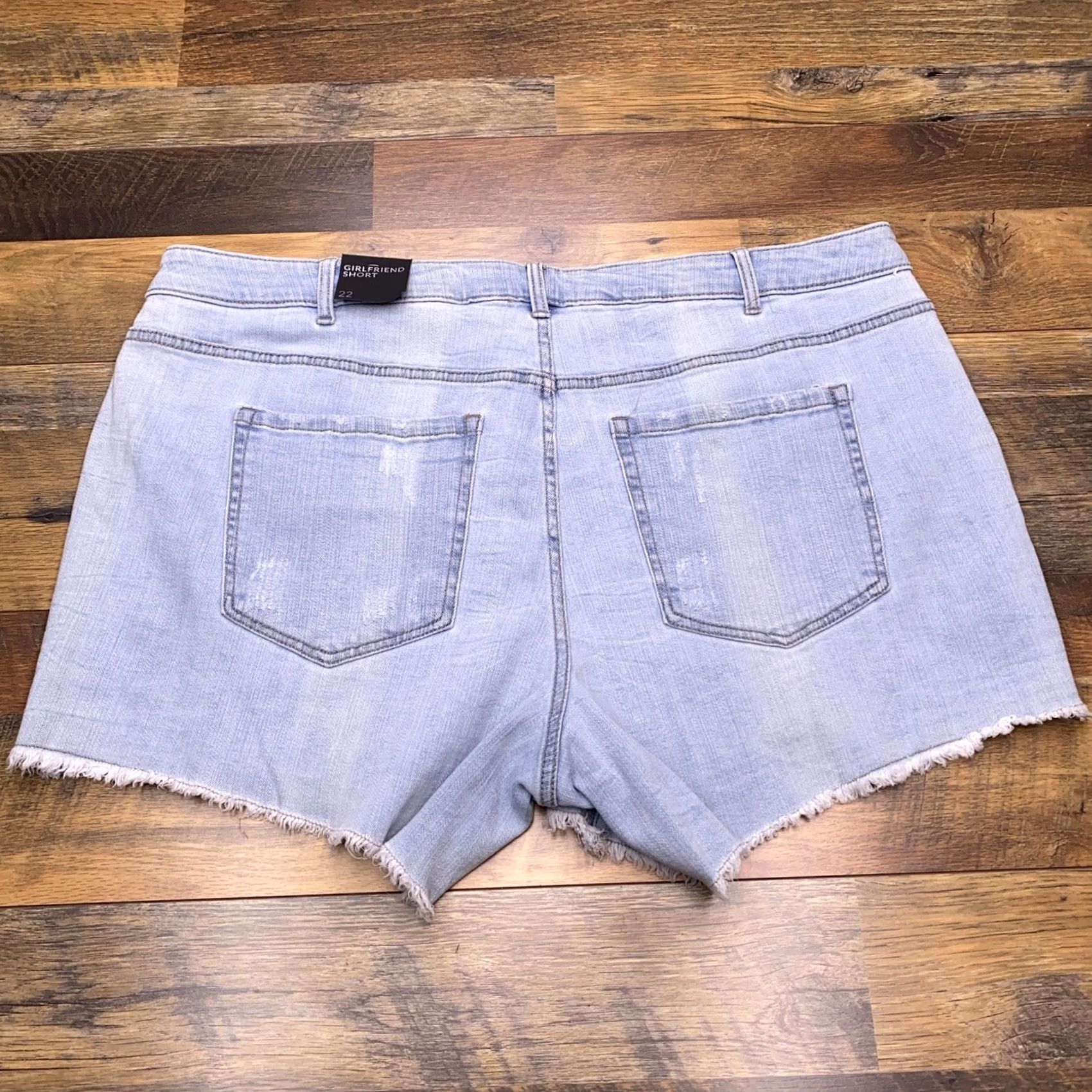 Vintage Lane Bryant Girlfriend Short 22 Blue Cut Off Light Wash Denim 5-Pocket Logo Distressed Plus Womens Clothing Size 22 Jeans Modern blue Size 40" / US 18 - 2 Thumbnail
