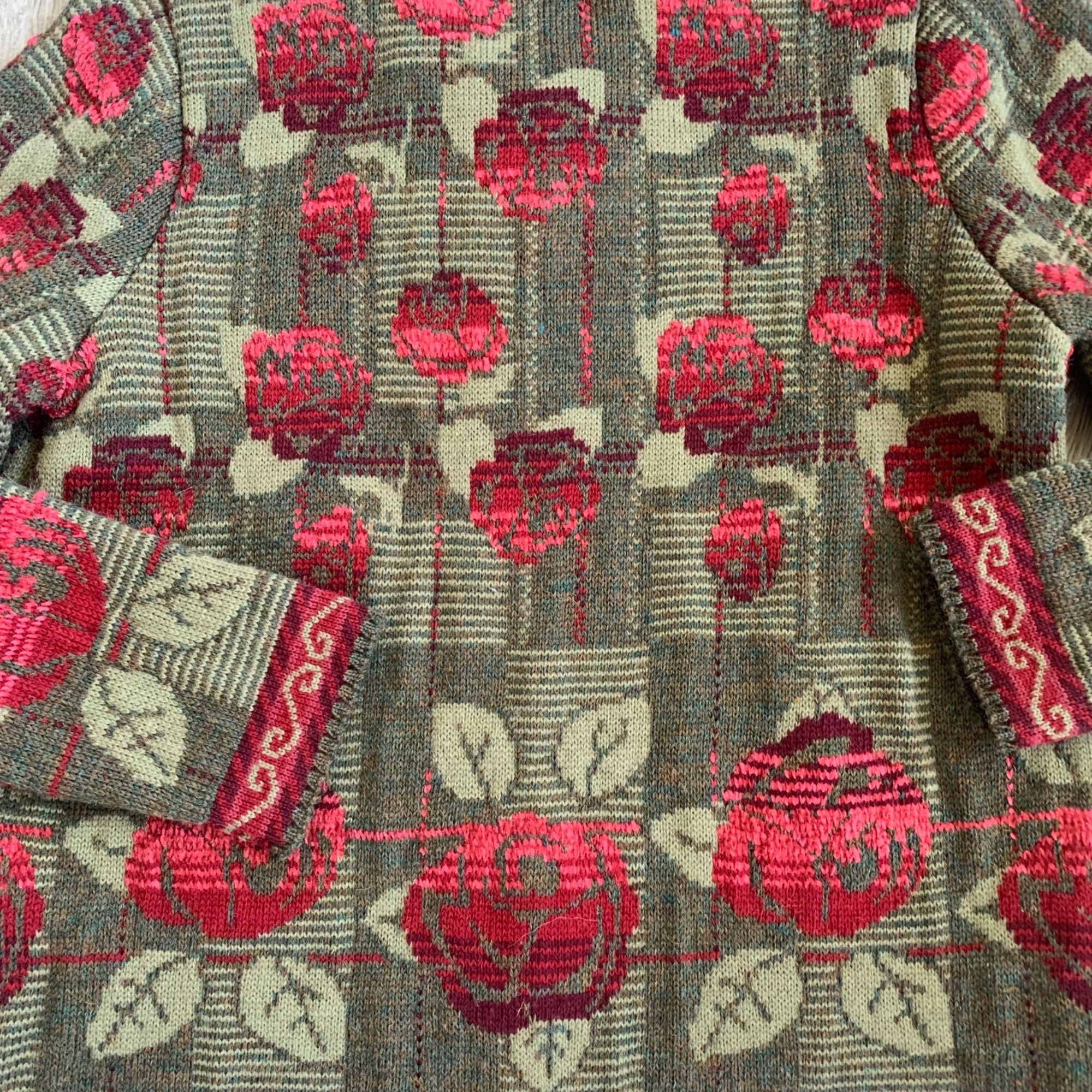 Vintage Vintage Cherry Lewis Floral Chunky Knit Wool Sweater Cardiga Size M / US 6-8 / IT 42-44 - 4 Thumbnail