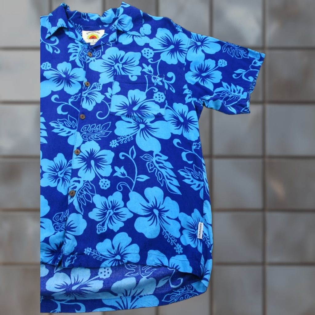 Vintage Sundrenched Australia Small Short Sleeve Blue Floral Rayon Hawaiian Shirt Button-Up Mens Size US S / EU 44-46 / 1 - 1 Thumbnail