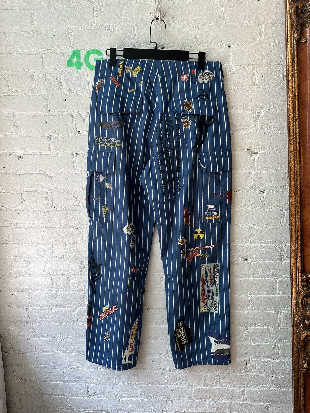 Vetements VETEMENTS 2019 PRINTED PANTS SZ L Size US 32 / EU 48 - 4 Thumbnail