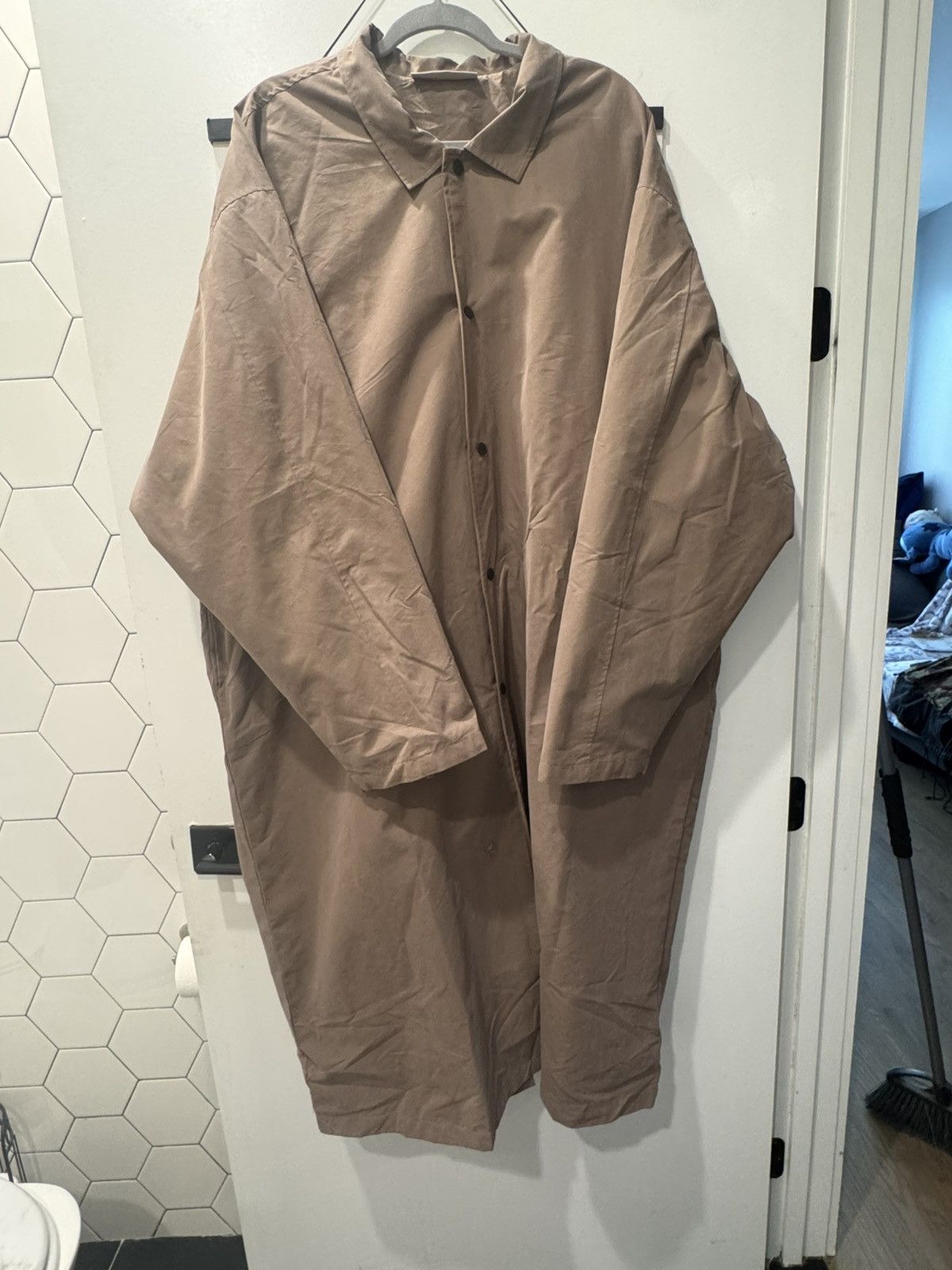 Essentials Essentials by Fear of God Parka Trench Coat Size US XL / EU 56 / 4 - 1 Thumbnail