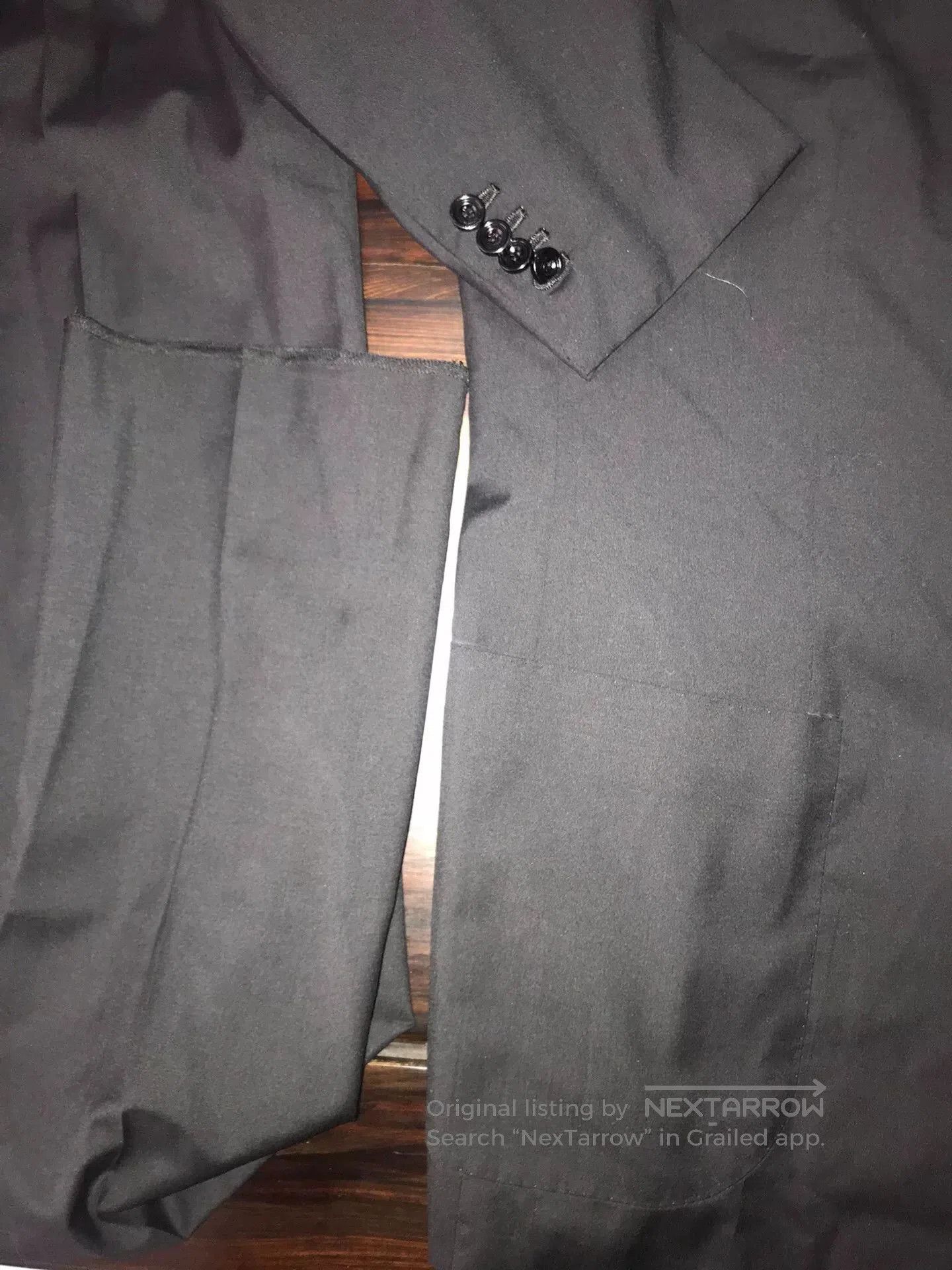Kiton black lightweight wool suit set for spring. Size US L / EU 52-54 / 3 - 7 Thumbnail