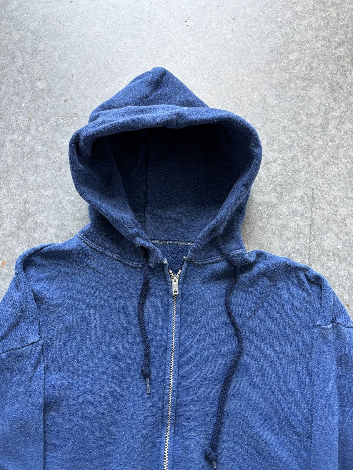 Vintage Vintage 80s Faded Blue Zip Up Hoodie Boxy Fit Size US M / EU 48-50 / 2 - 2 Thumbnail