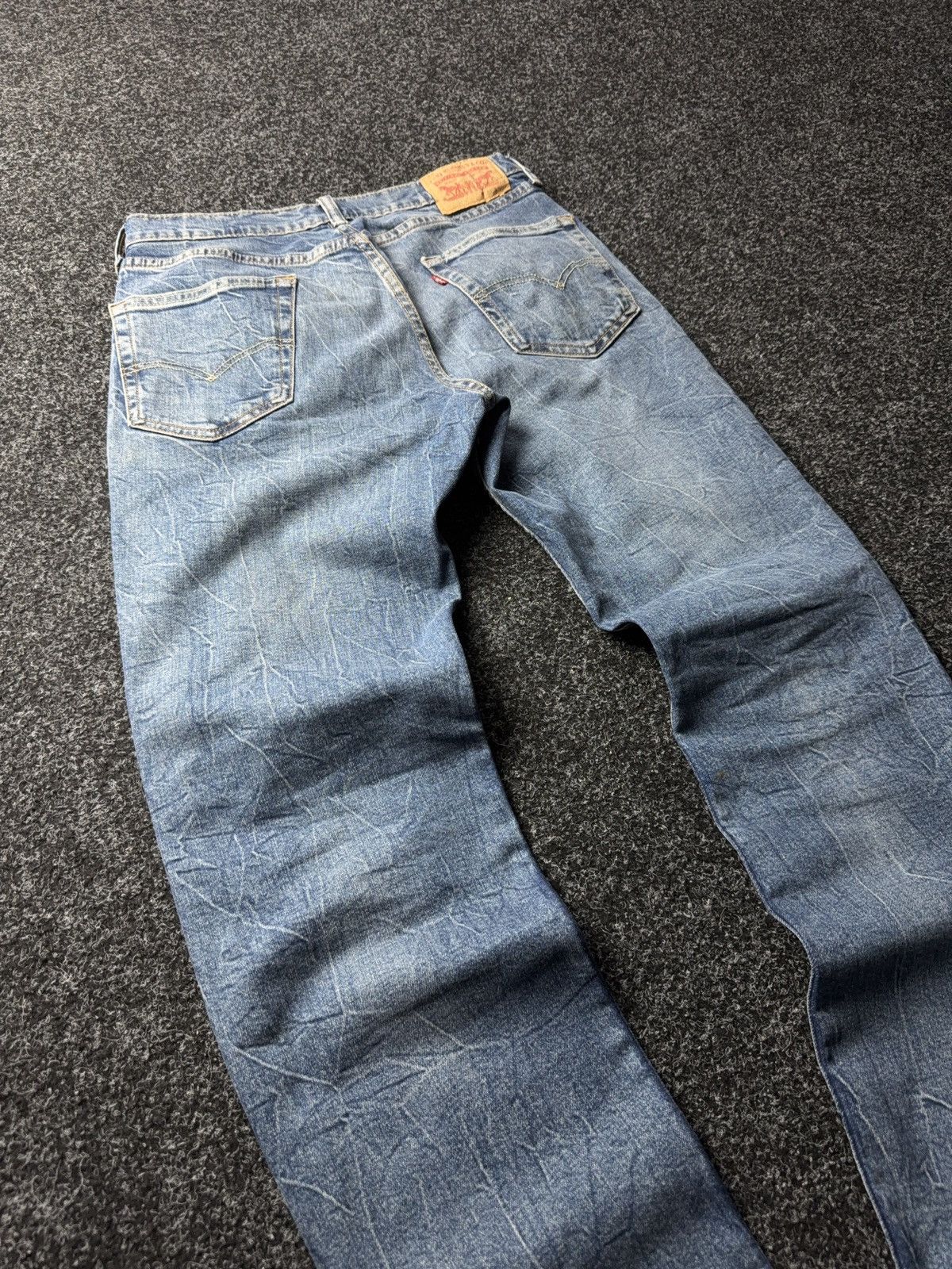 Levi's Retro Levi’s 501 Original Fit Distressed Light Wash Jeans Size US 31 - 14 Thumbnail