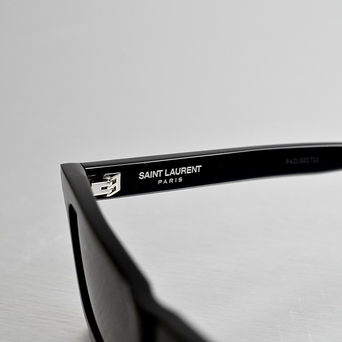 Saint Laurent Paris SAINT LAURENT SL 461 BETTY SUNGLASSES Size ONE SIZE - 4 Thumbnail