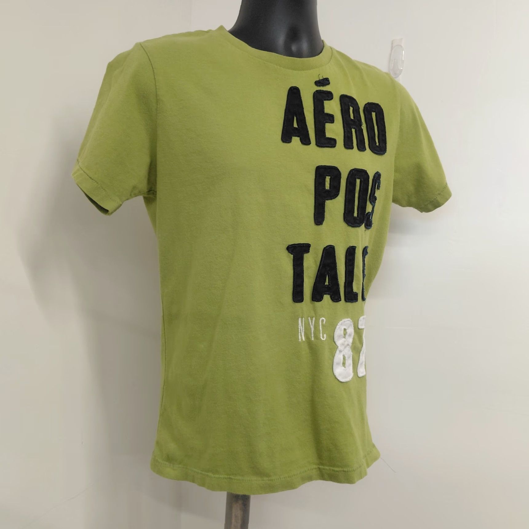 Vintage Aéropostale T-Shirt Men's Size Medium Neon Green Embroidered Logo Graphic Crew Neck Solid Green Short Sleeve Size US M / EU 48-50 / 2 - 2 Thumbnail