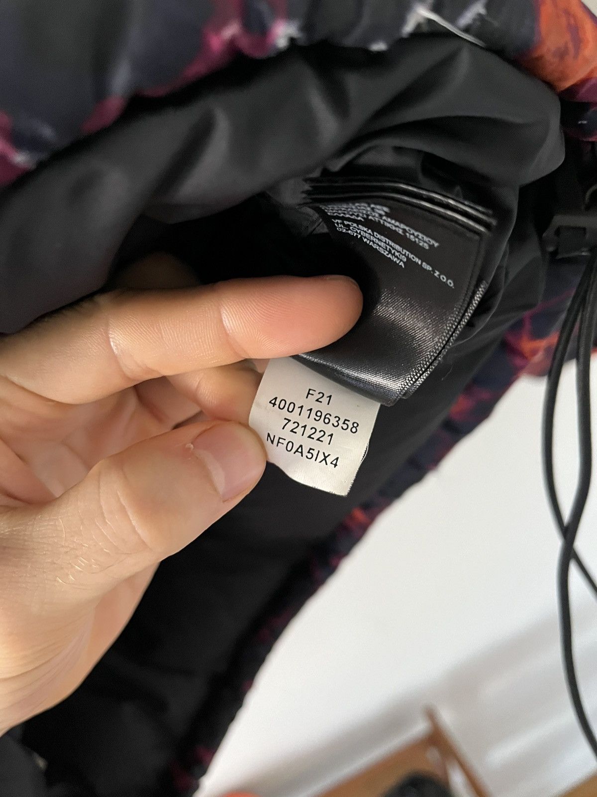 The North Face The North Face Retro Nuptse Puffer Jacket 1996 flames mens Size US S / EU 44-46 / 1 - 6 Thumbnail