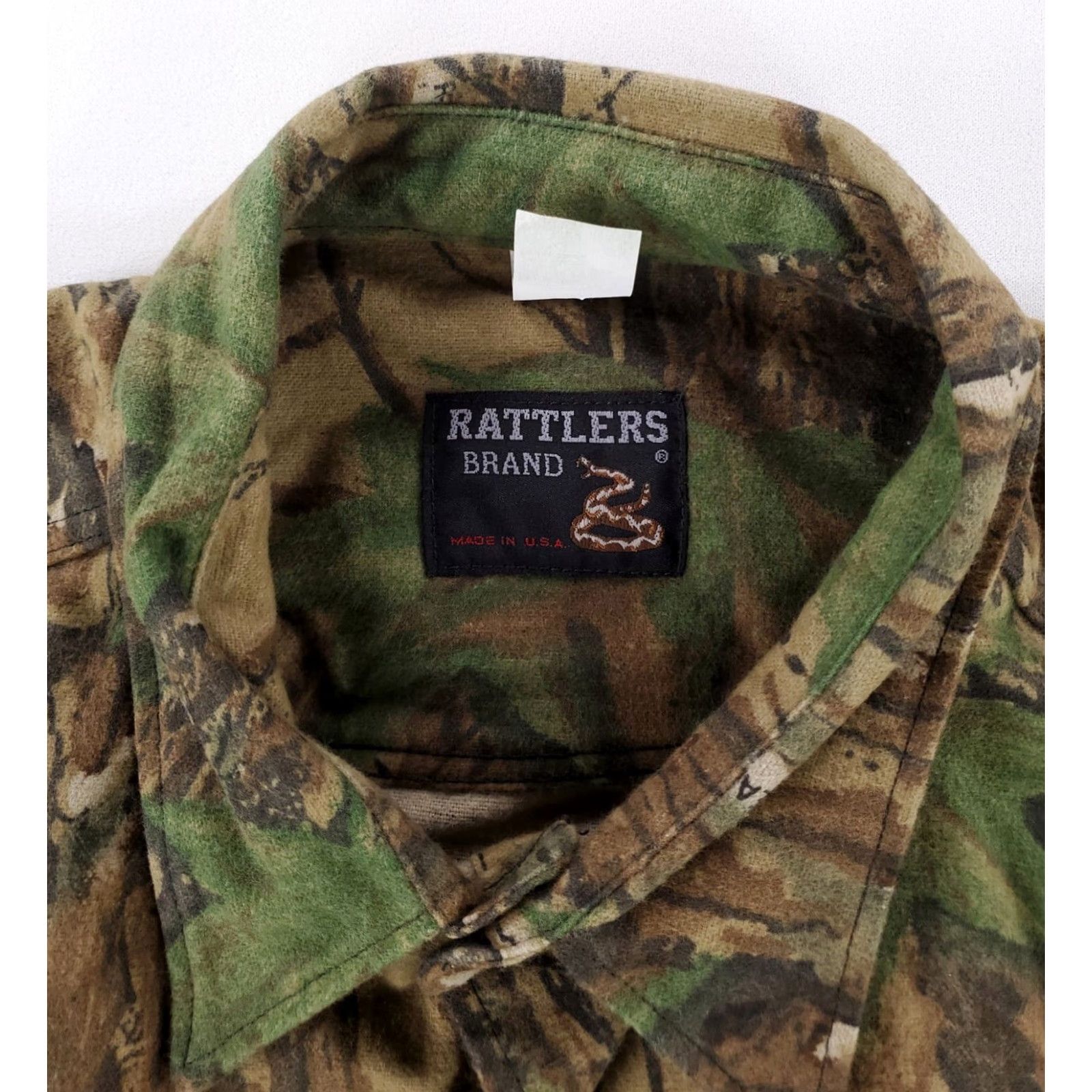 Realtree VINTAGE Rattlers Brand Realtree Camo Button Down Shirt Made in the USA Mens XXL Shirt Size US XXL / EU 58 / 5 - 3 Thumbnail
