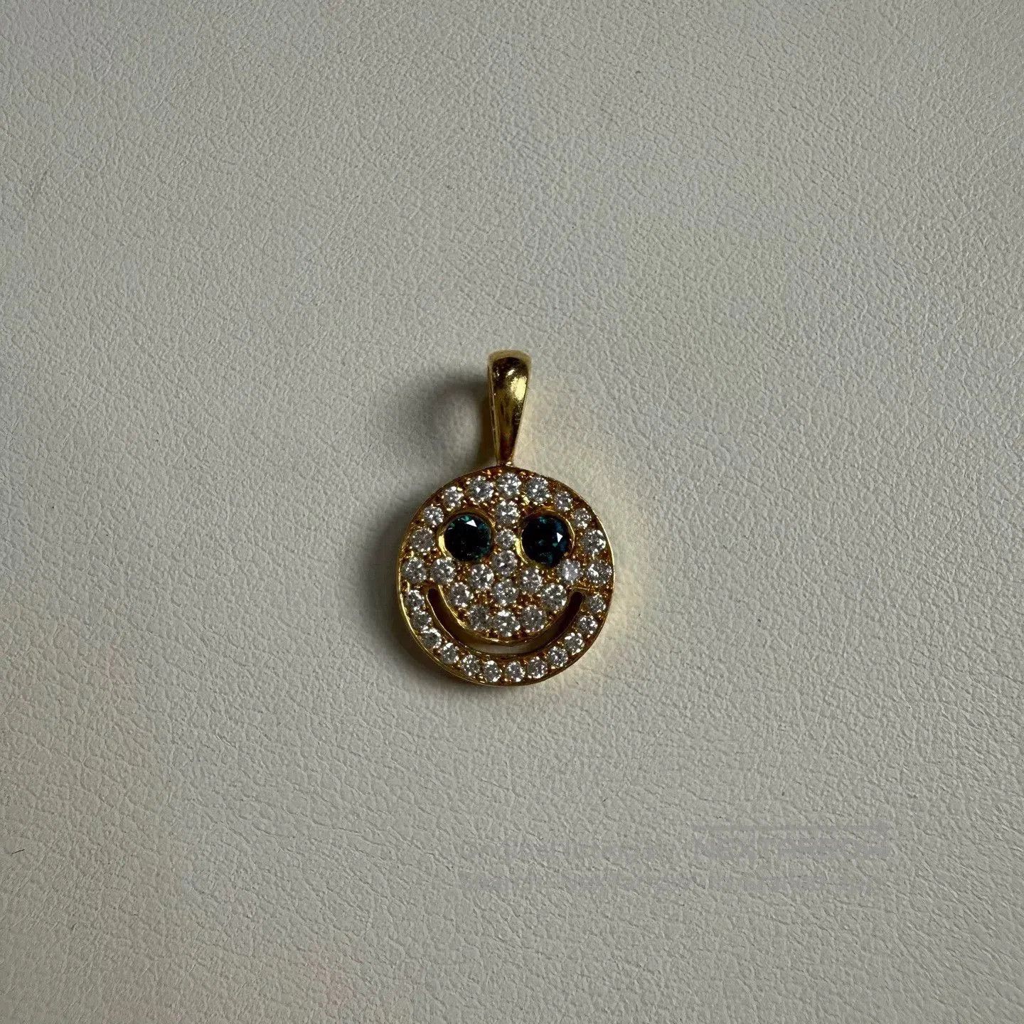 EYEFUNNY 18k Gold Diamond Smiley Face Pendant. Size ONE SIZE - 1 Thumbnail